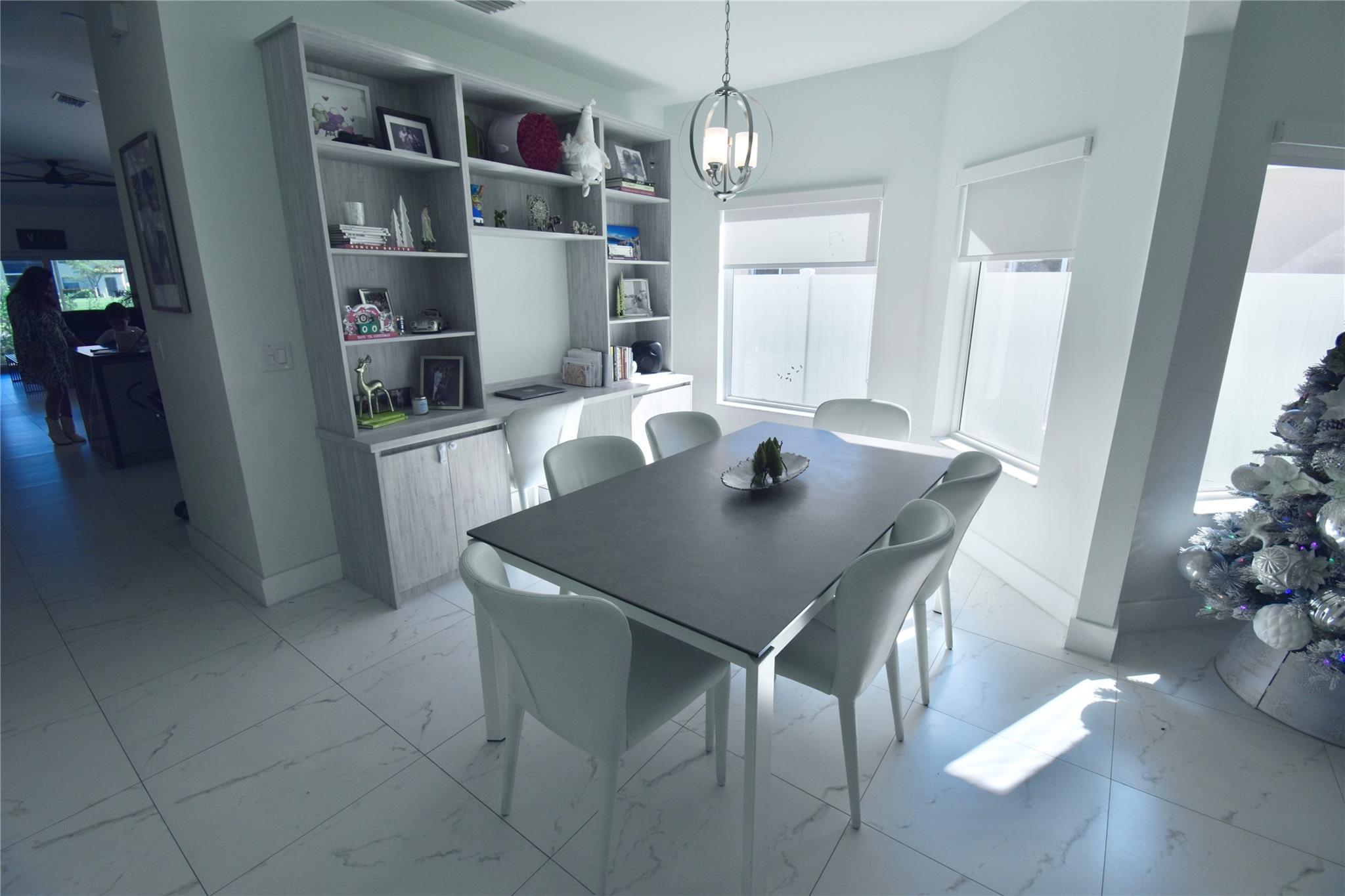 Olympia & York Residentia - Residential