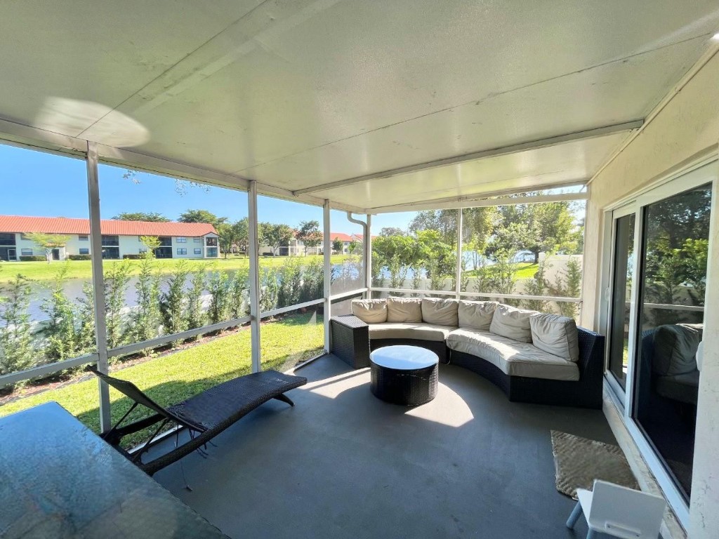 Olympia & York Residentia - Residential