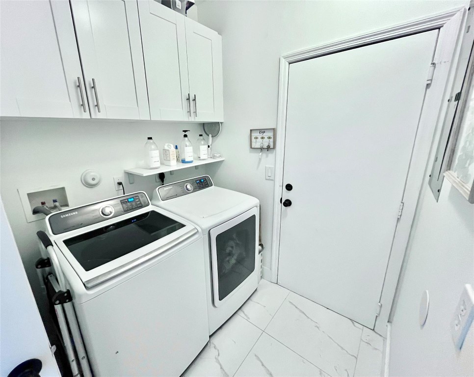 Olympia & York Residentia - Residential