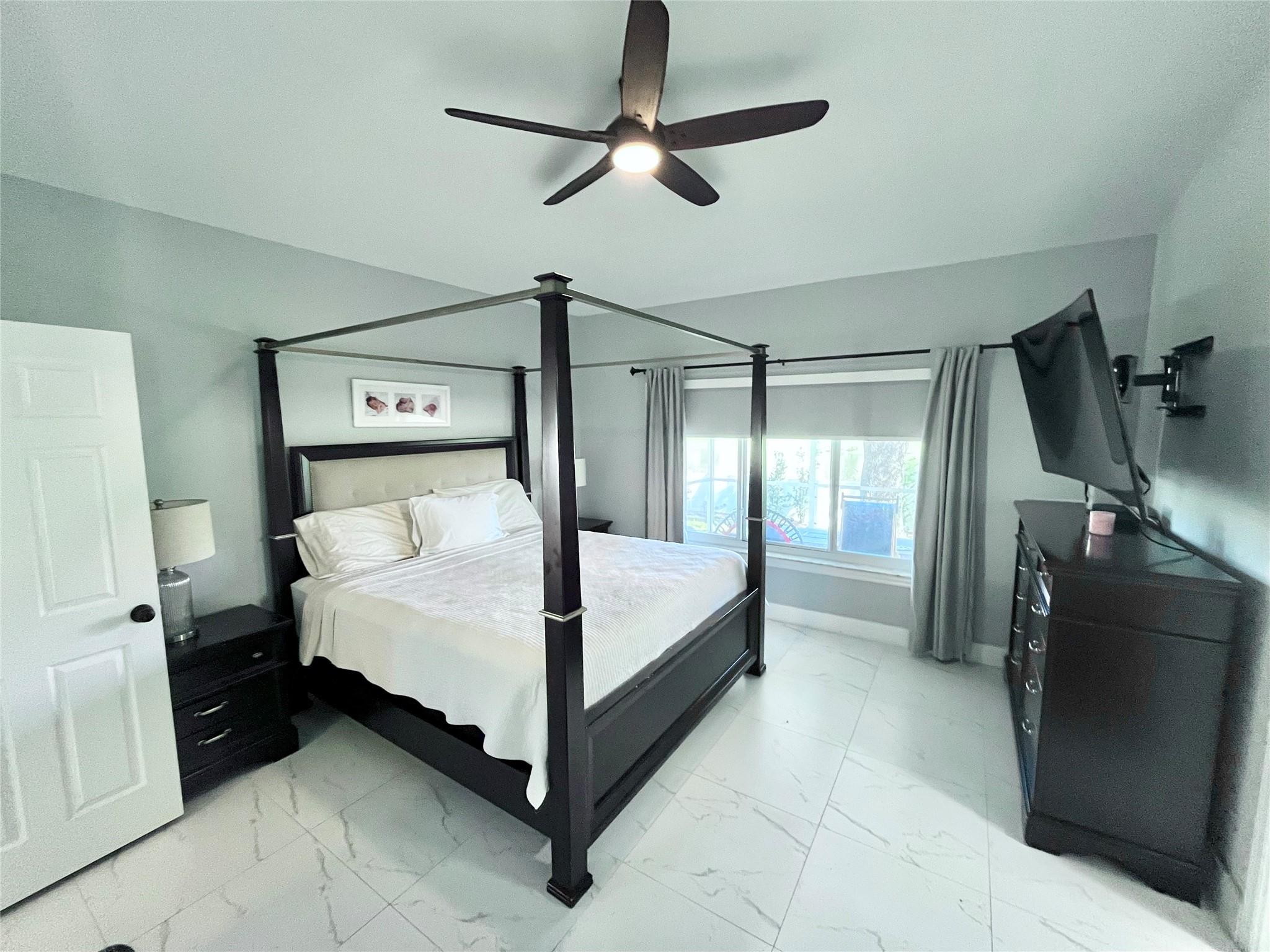 Olympia & York Residentia - Residential