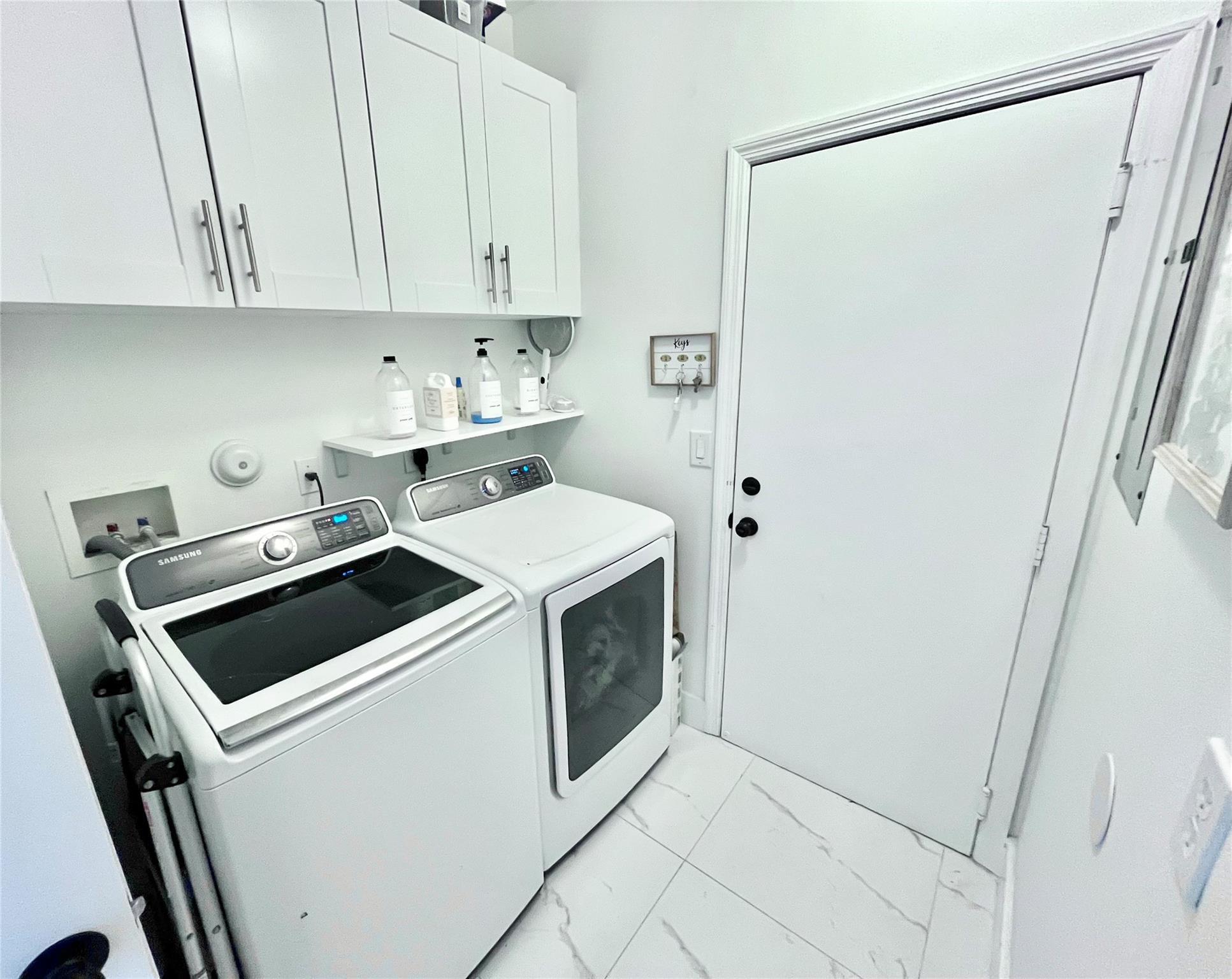 Olympia & York Residentia - Residential