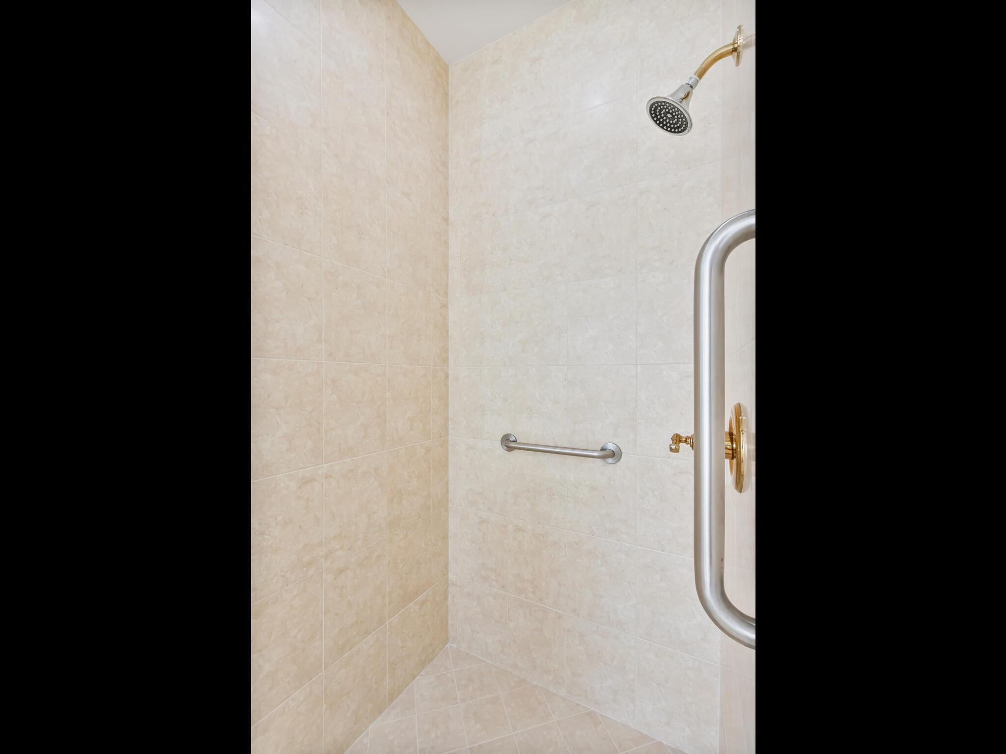 VALENCIA ISLES 2 - Residential