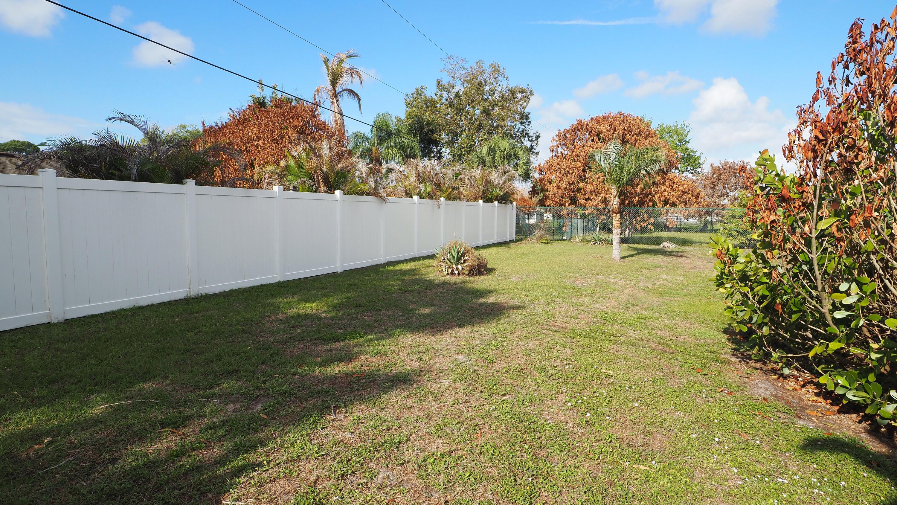 PORT ST LUCIE SECTION 30 - Residential