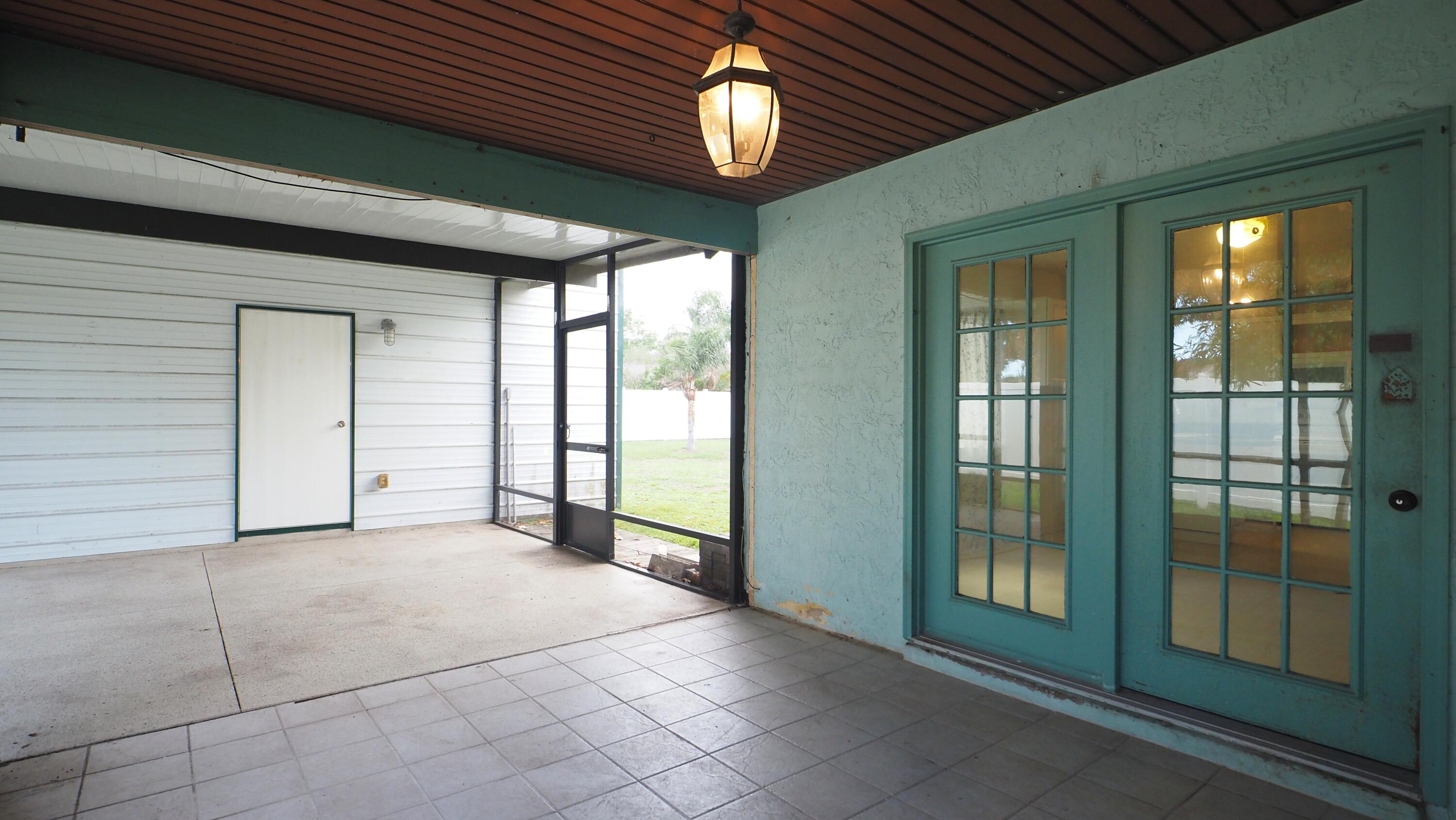 PORT ST LUCIE SECTION 30 - Residential