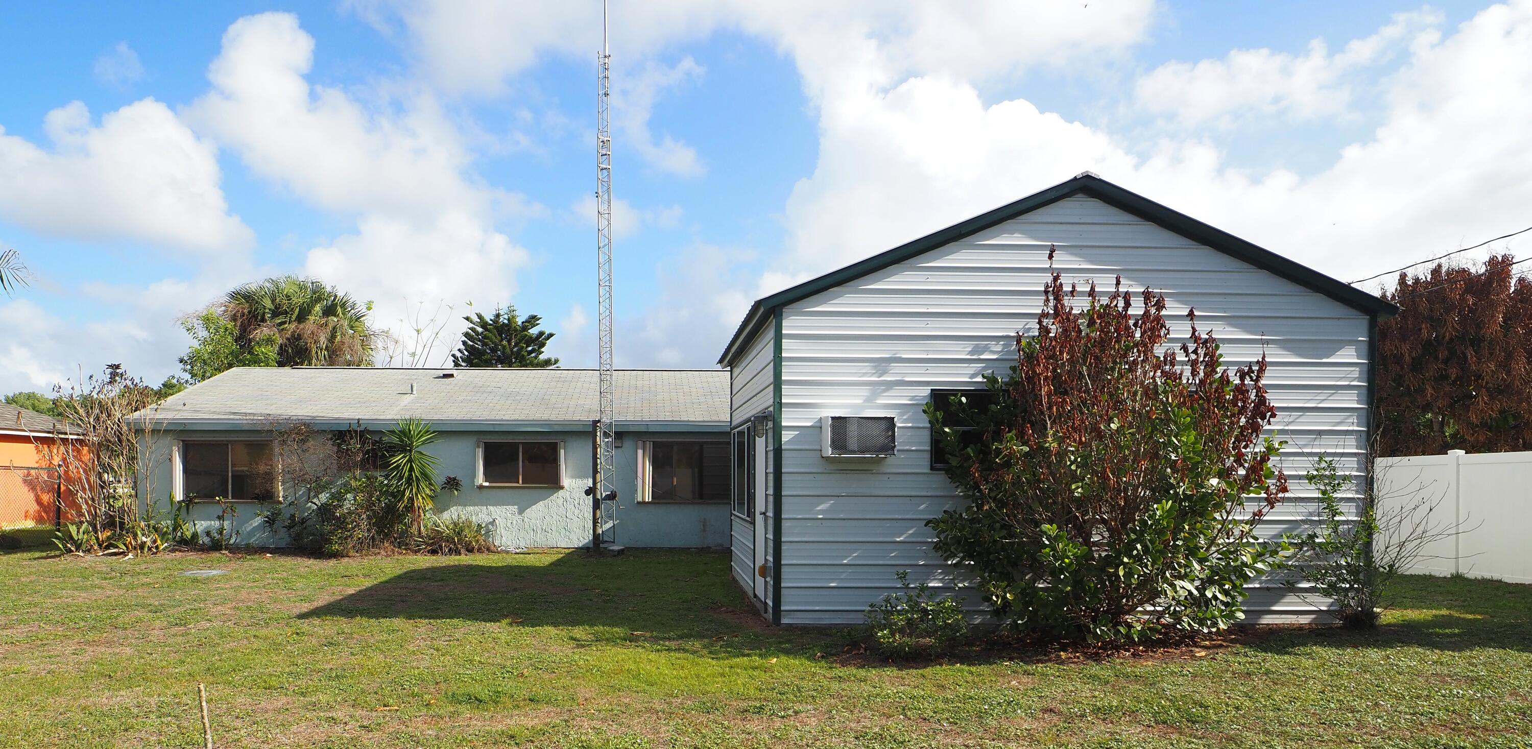 PORT ST LUCIE SECTION 30 - Residential