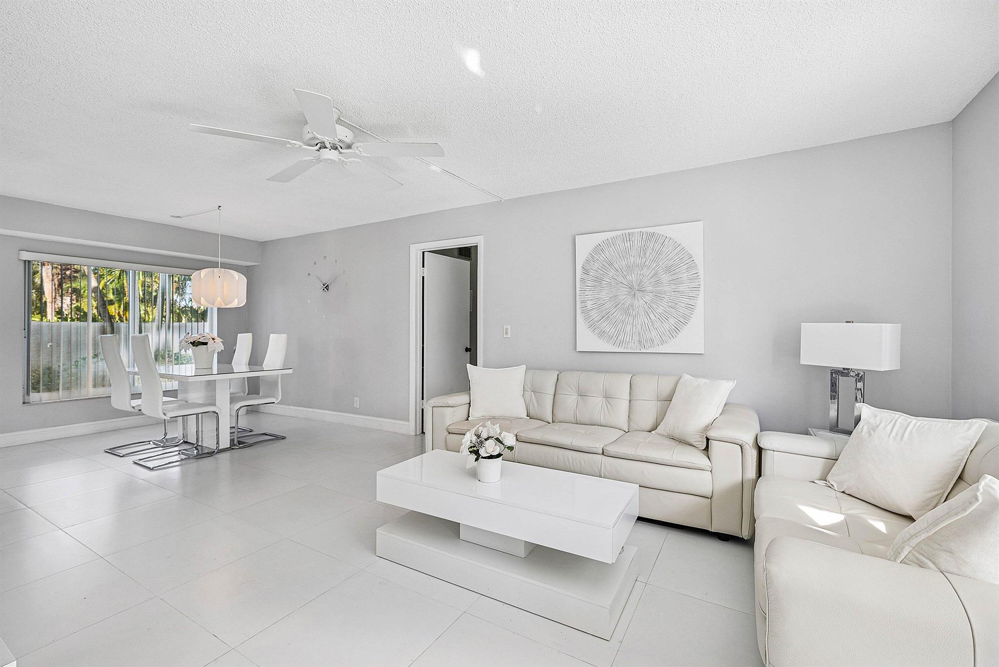 PALM GREENS AT VILLA DEL - Residential