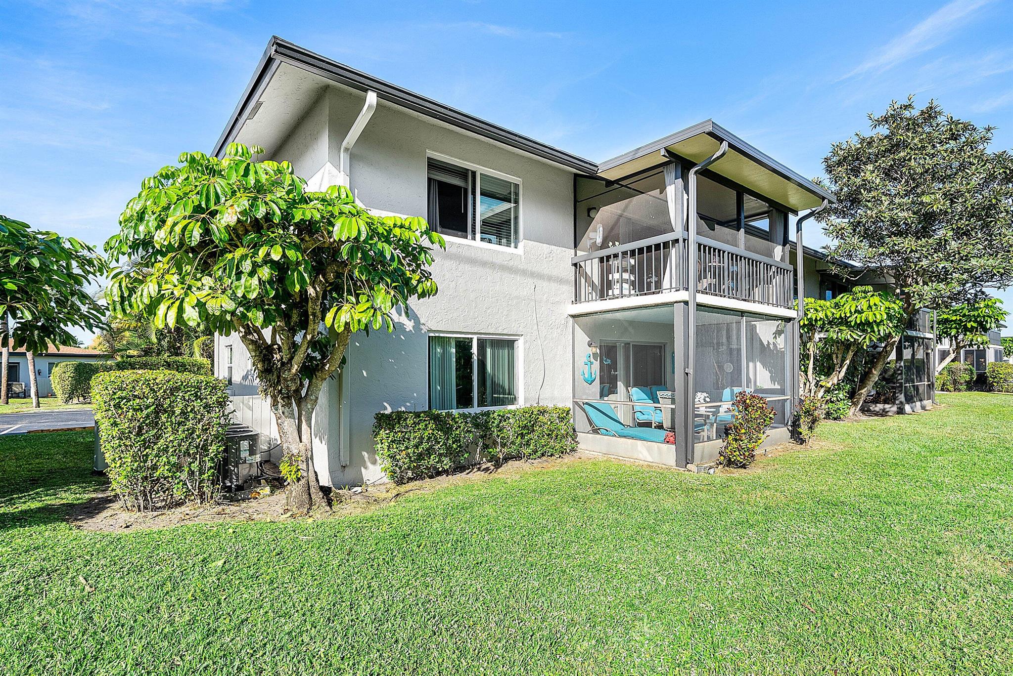 PALM GREENS AT VILLA DEL - Residential