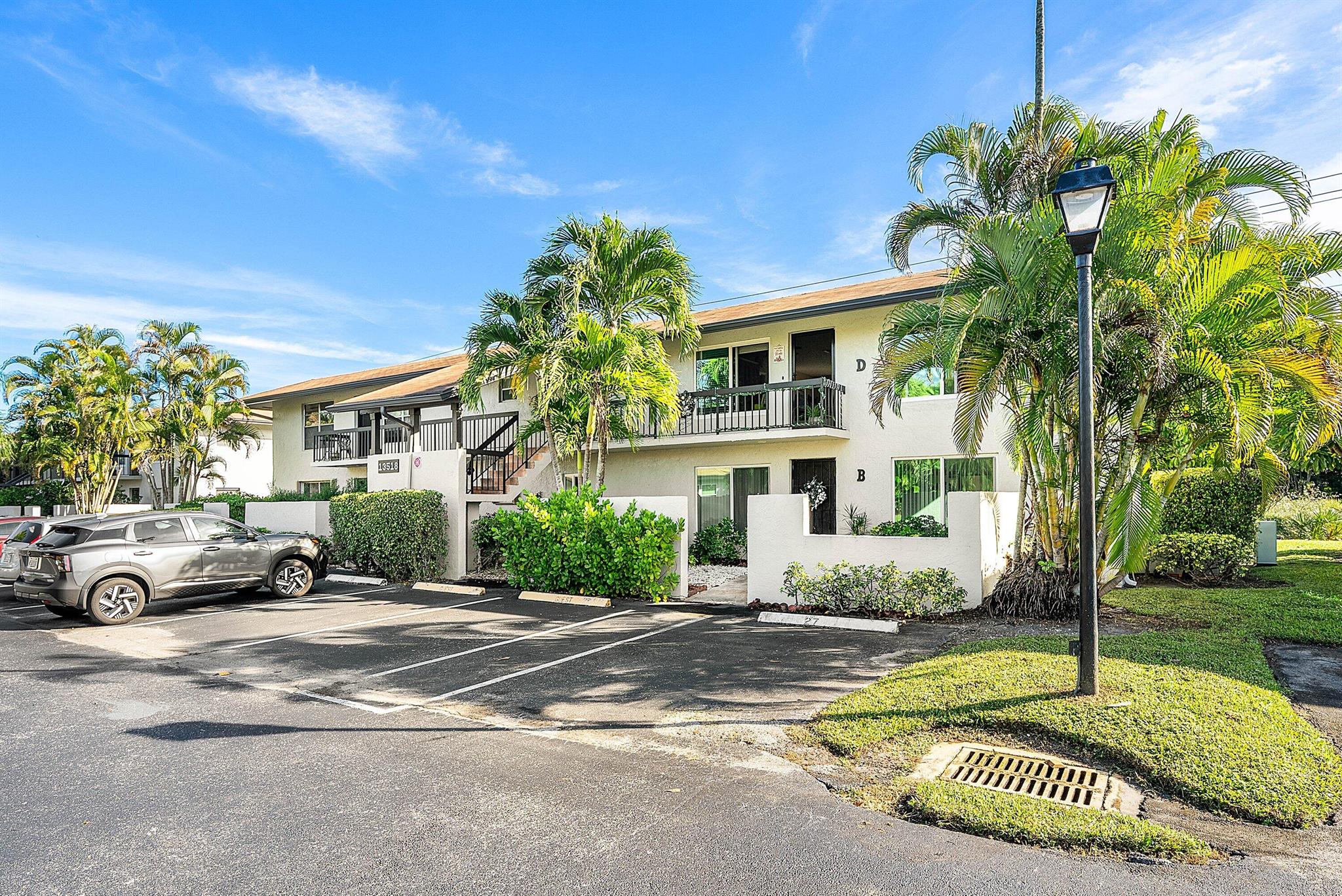 PALM GREENS AT VILLA DEL - Residential