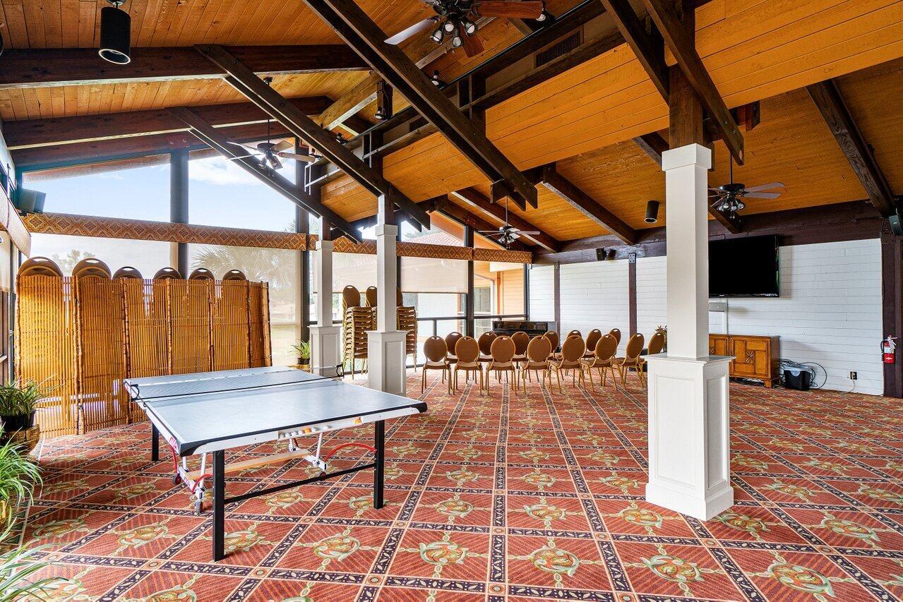 PALM GREENS AT VILLA DEL - Residential