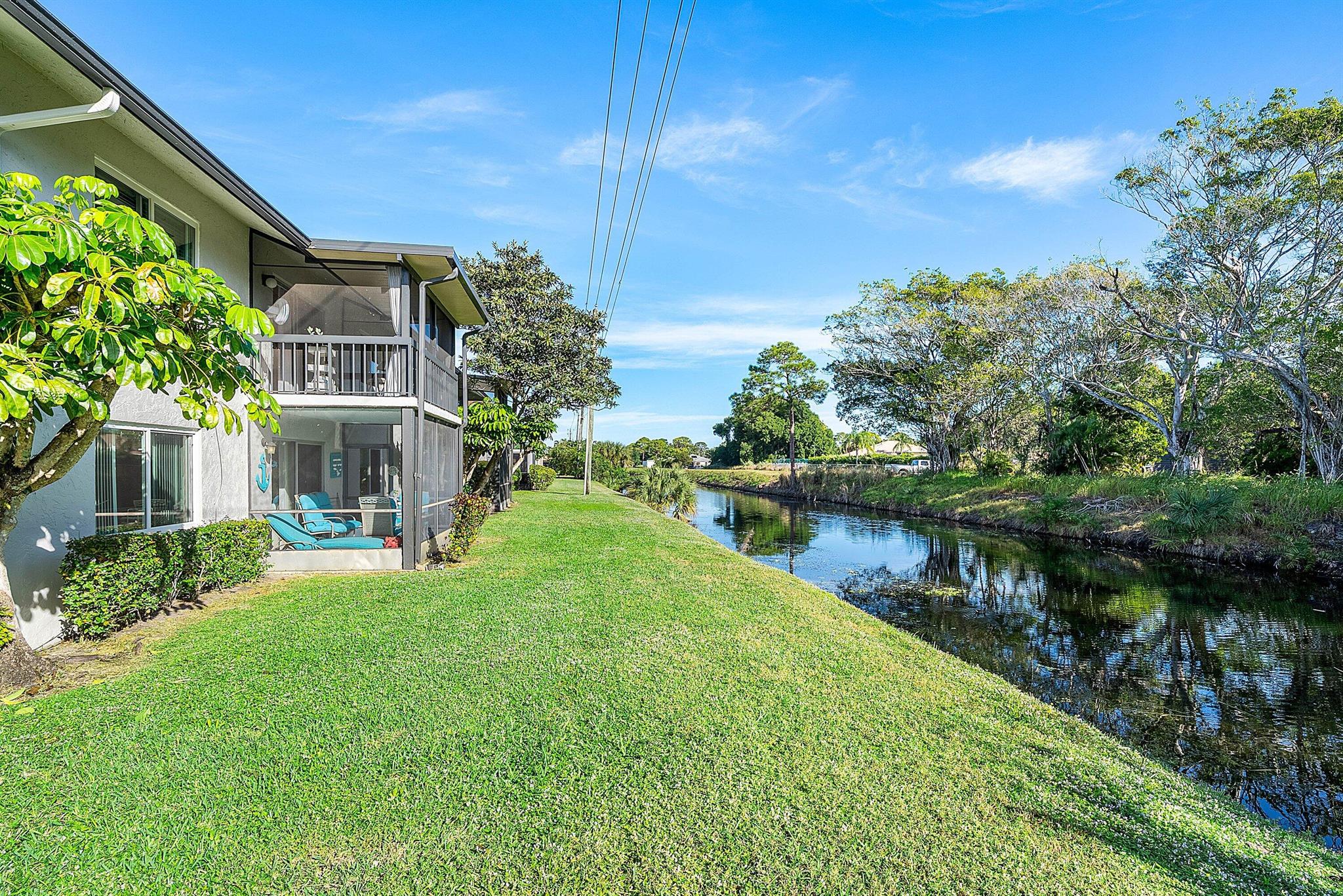 PALM GREENS AT VILLA DEL - Residential