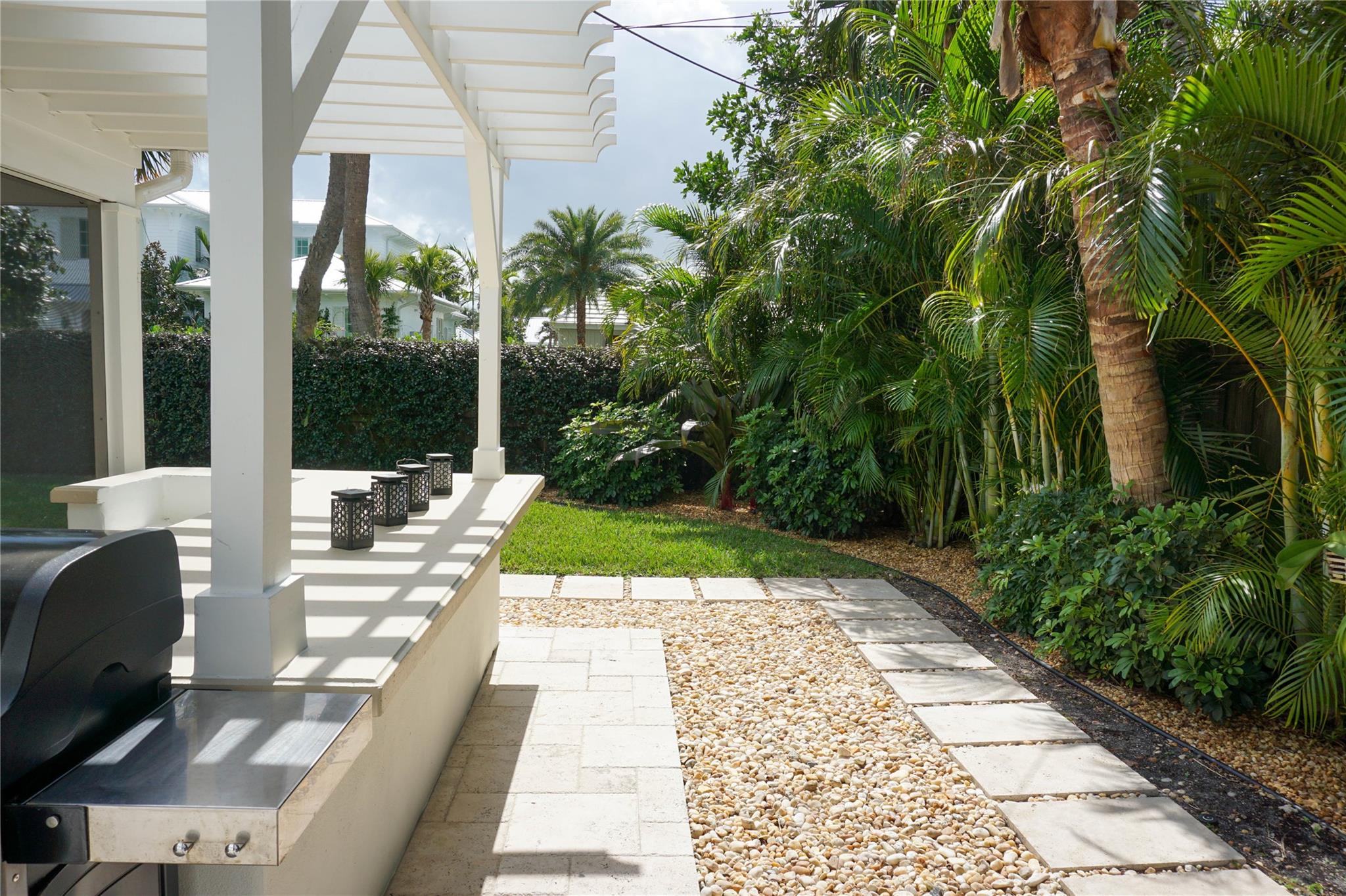 BUBB H PROPERTIES - Residential