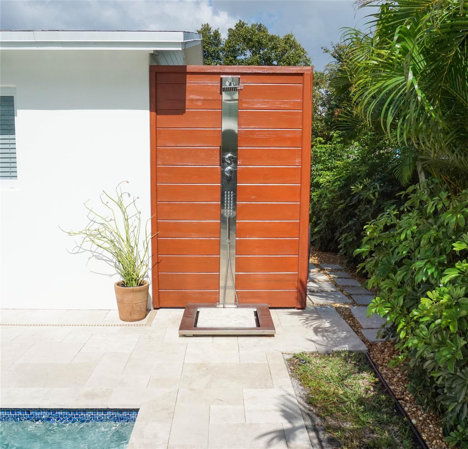 BUBB H PROPERTIES - Residential