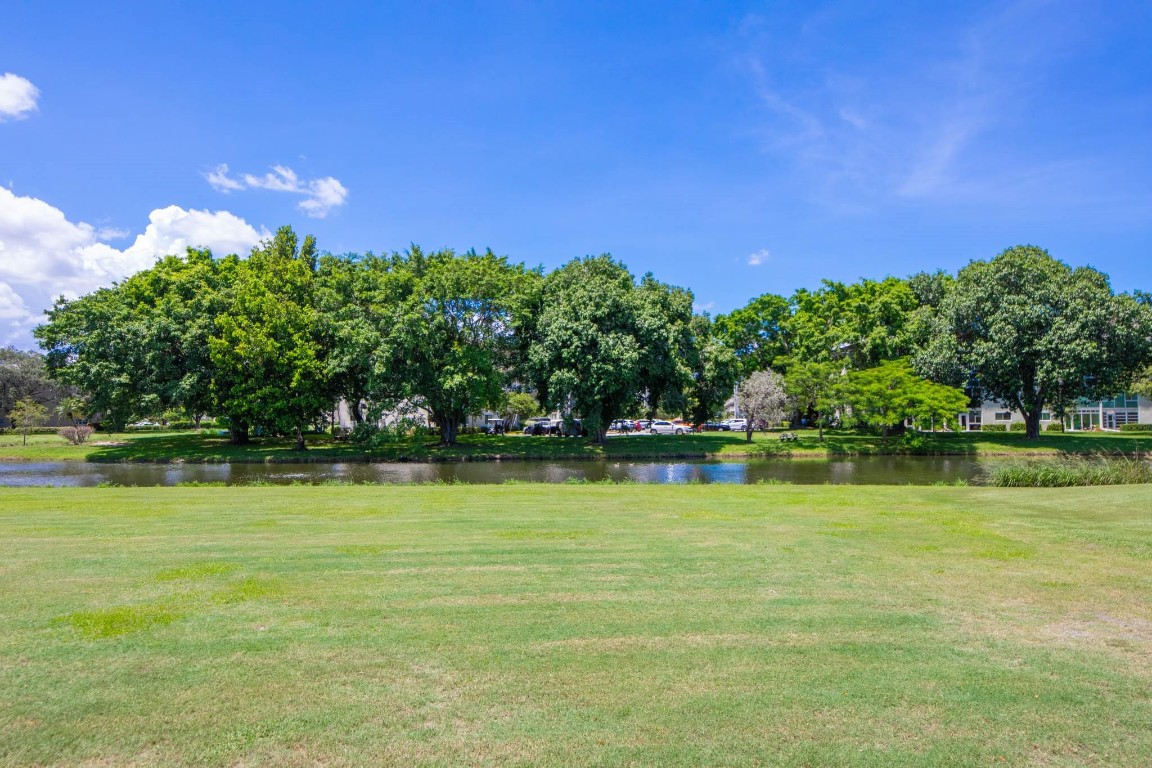 WYNMOOR VILLAGE - Residential