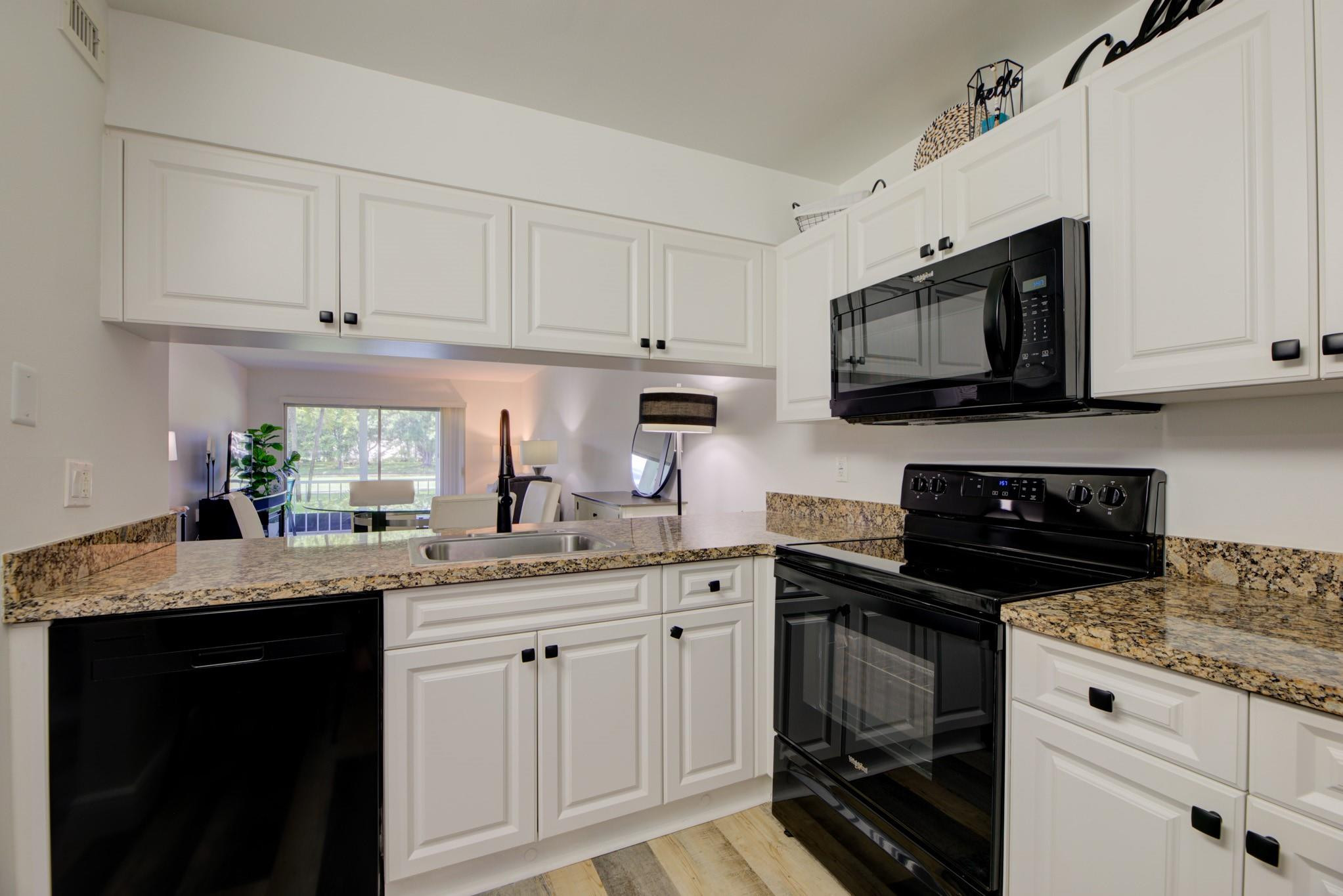 WYNMOOR VILLAGE - Residential