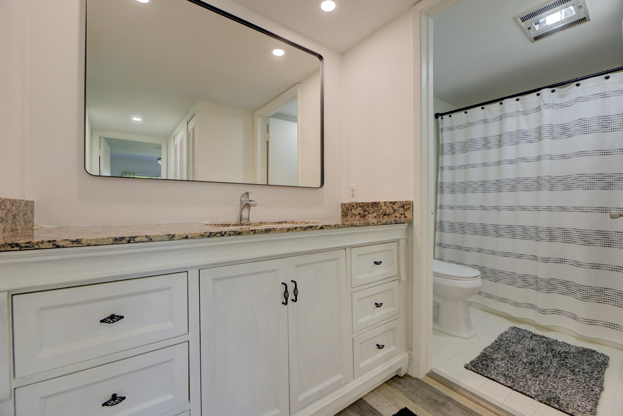 WYNMOOR VILLAGE - Residential