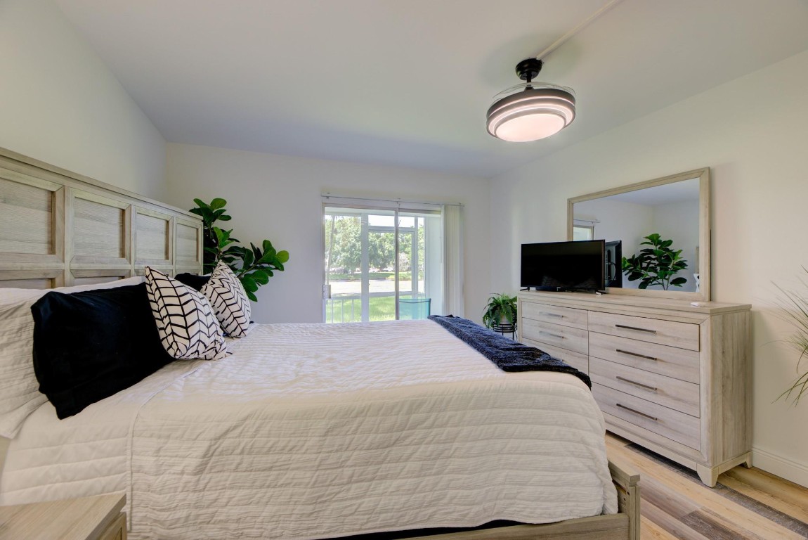 WYNMOOR VILLAGE - Residential