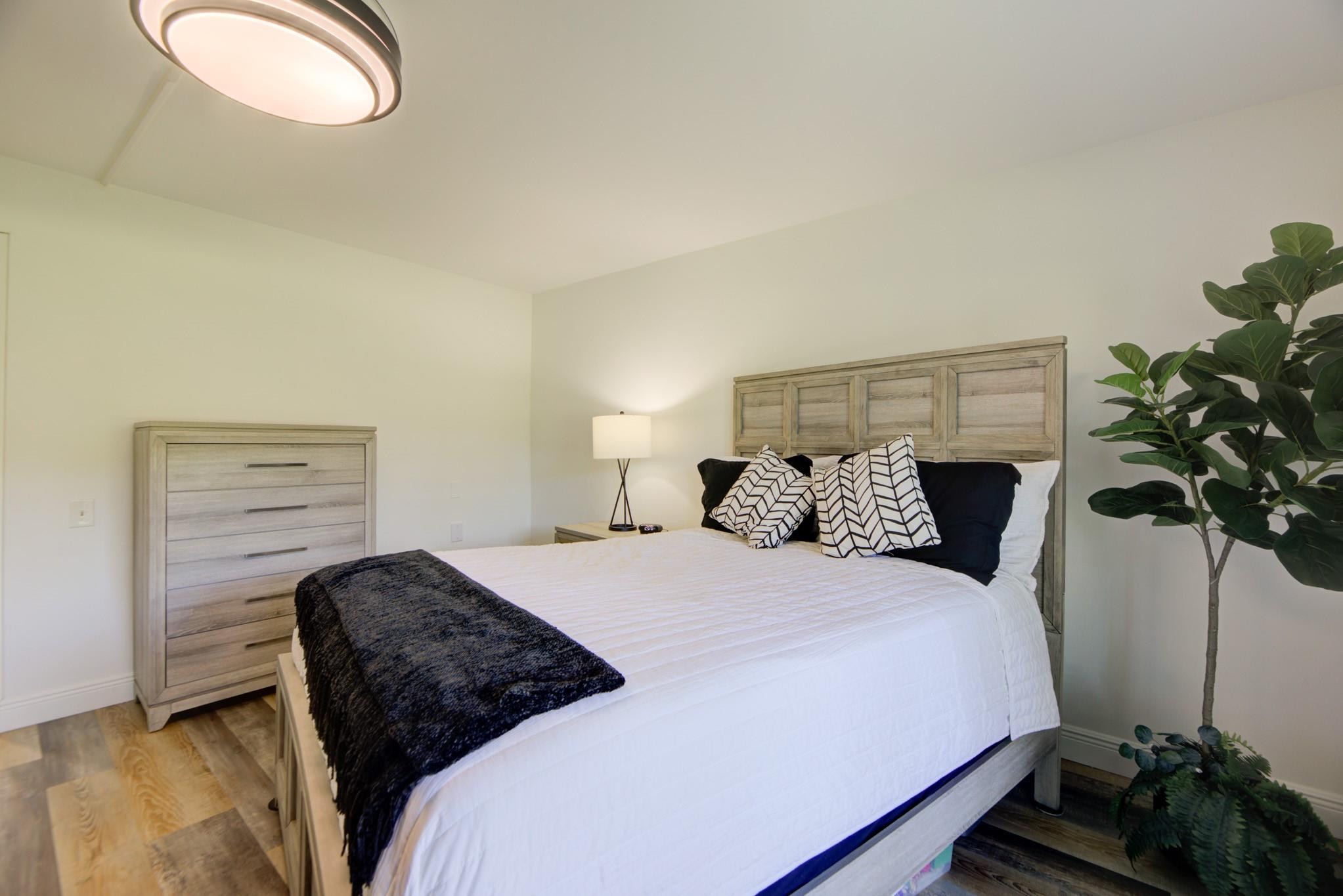 WYNMOOR VILLAGE - Residential