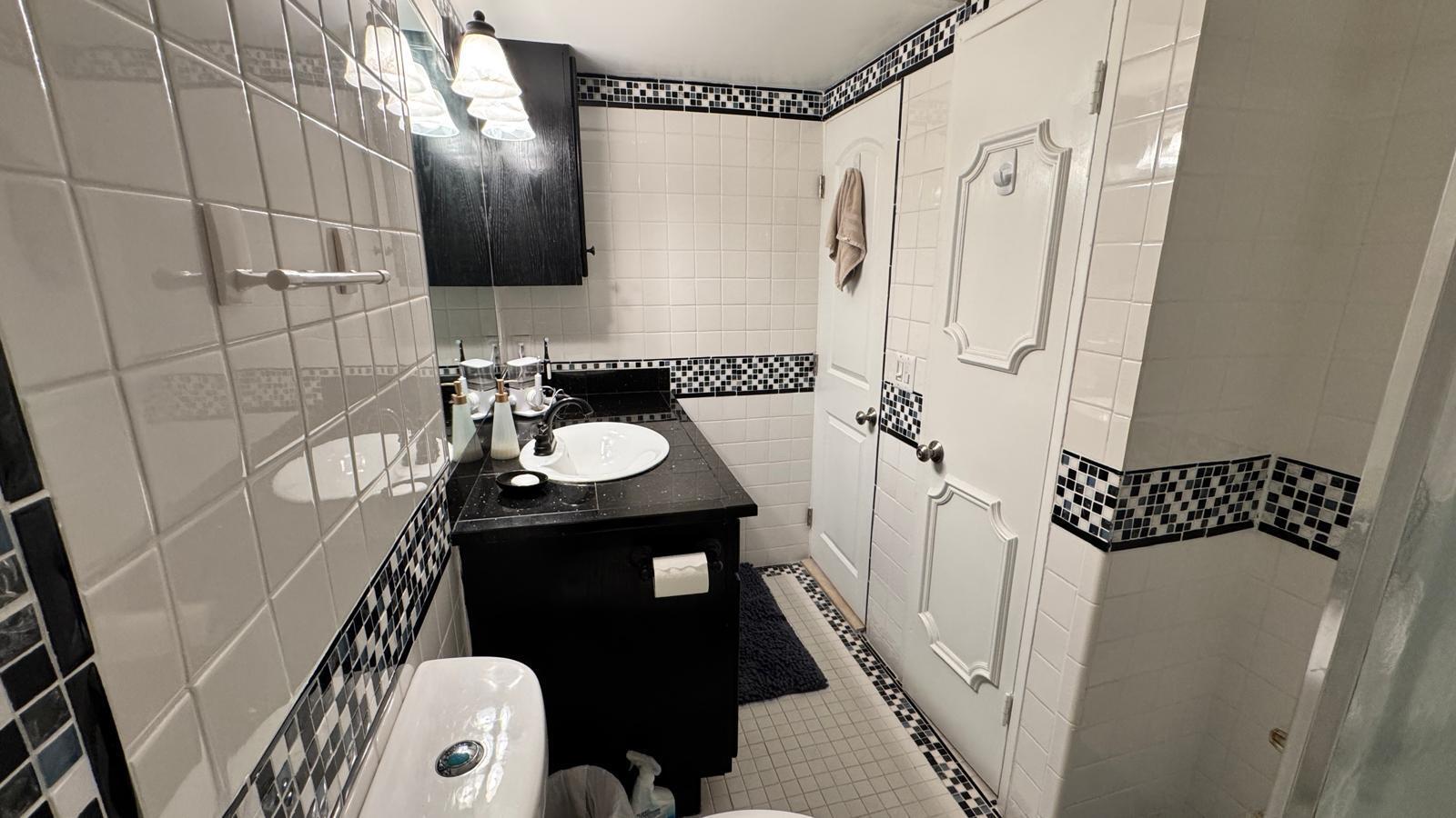 VENITIAN PARK CO-OP - Residential