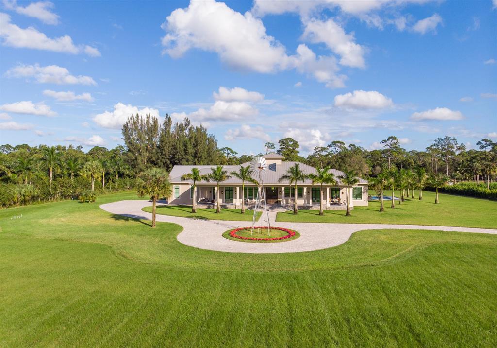 LOXAHATCHEE GROVES - Residential