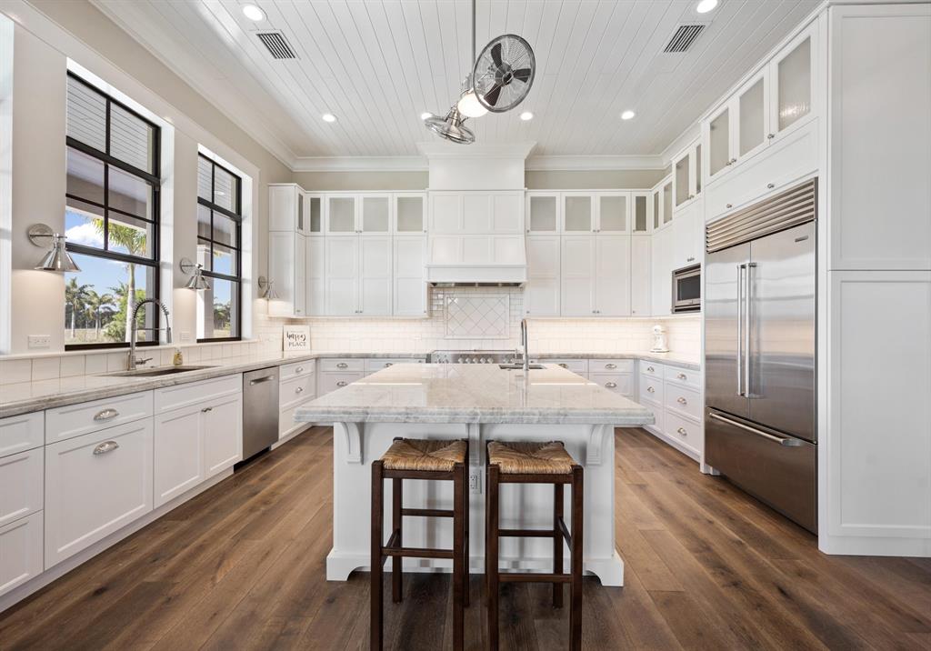 LOXAHATCHEE GROVES - Residential