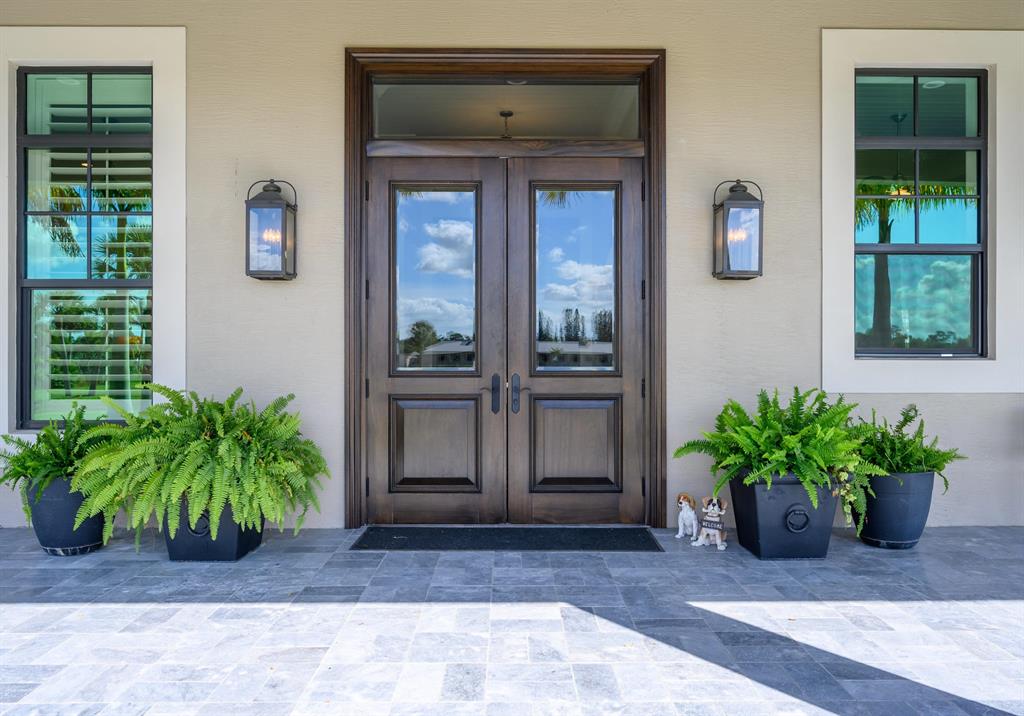 LOXAHATCHEE GROVES - Residential