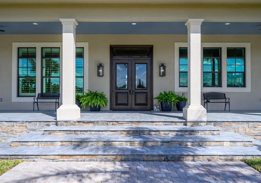 LOXAHATCHEE GROVES - Residential