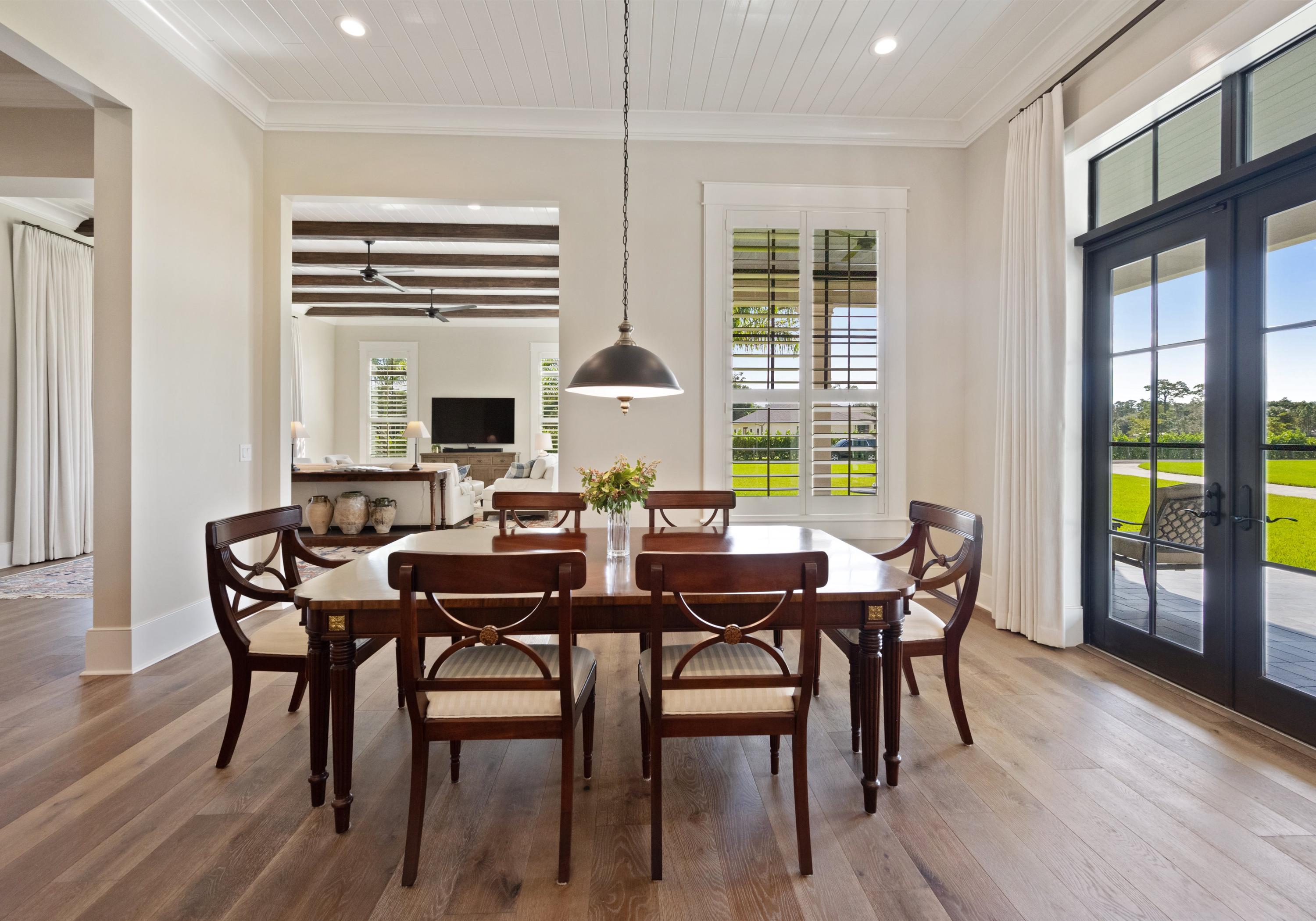 LOXAHATCHEE GROVES - Residential