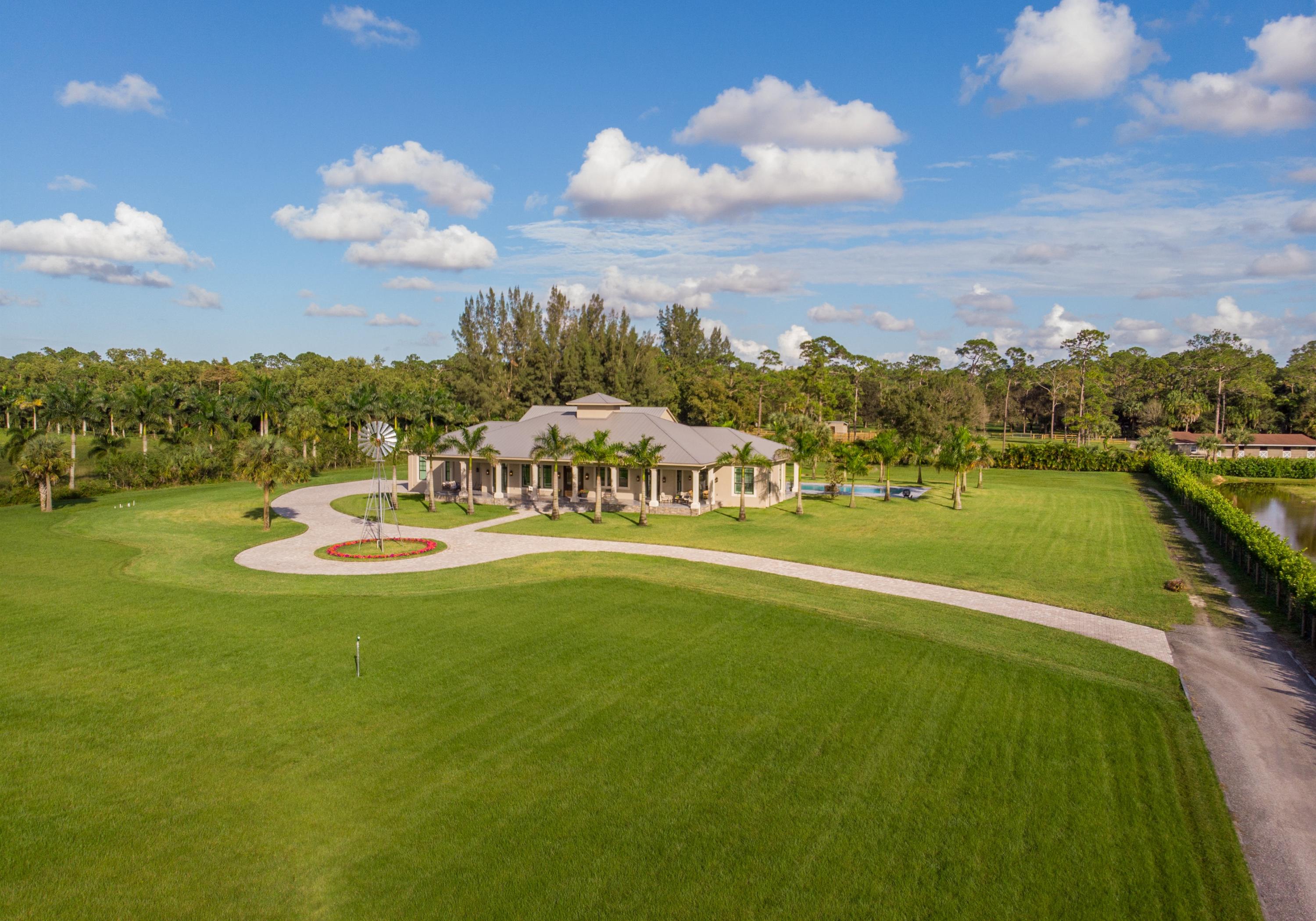LOXAHATCHEE GROVES - Residential
