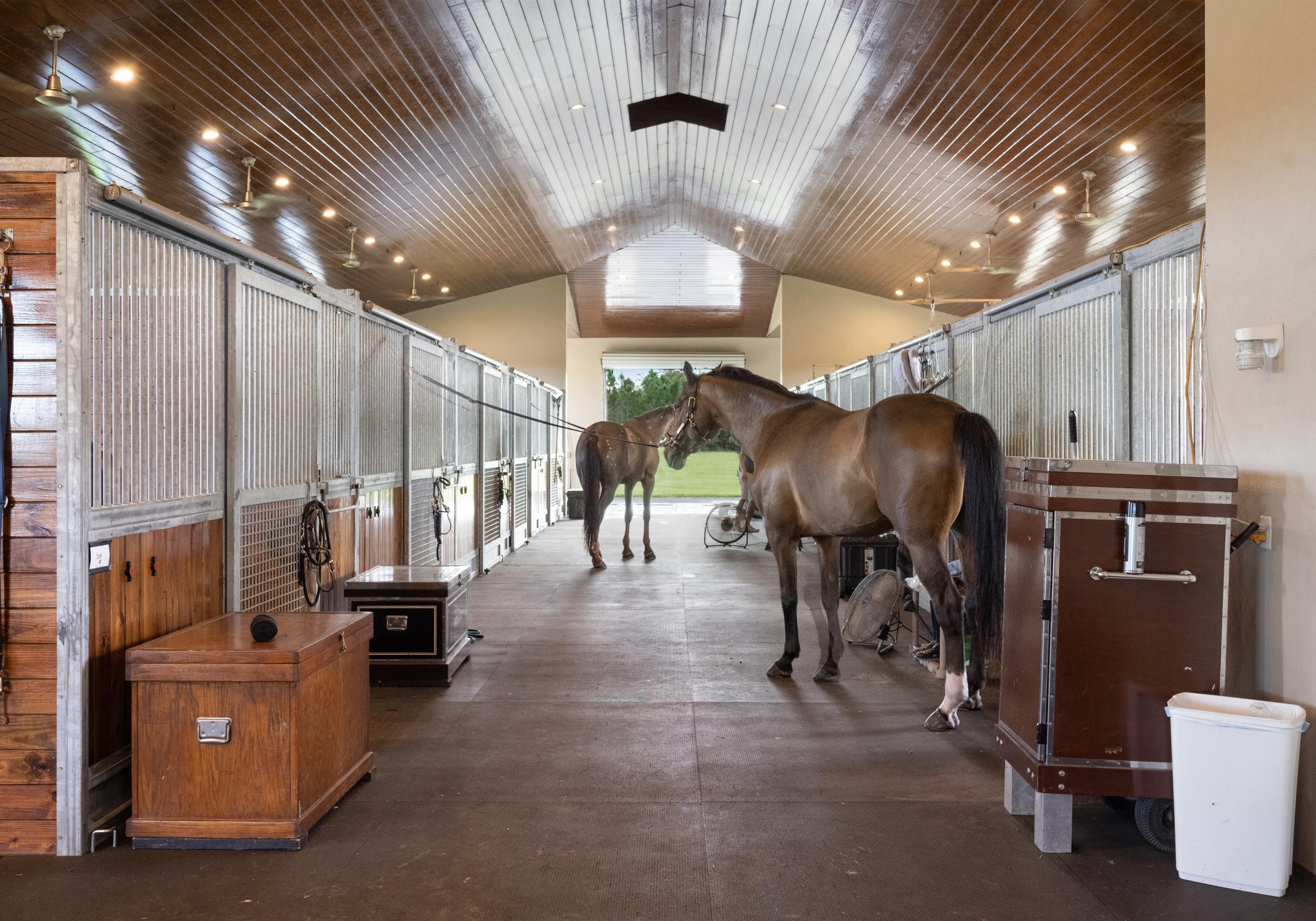 LOXAHATCHEE GROVES - Residential