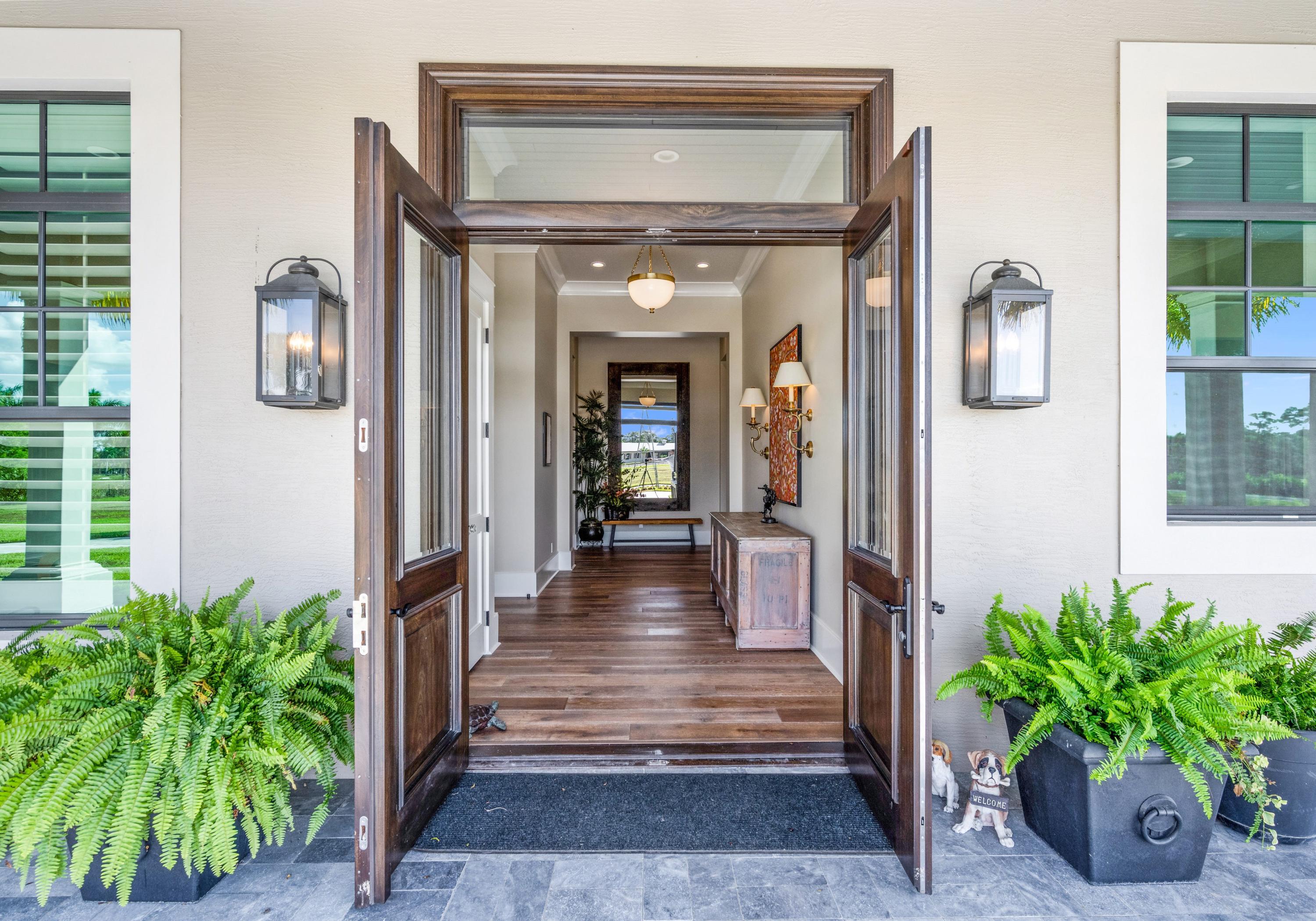 LOXAHATCHEE GROVES - Residential