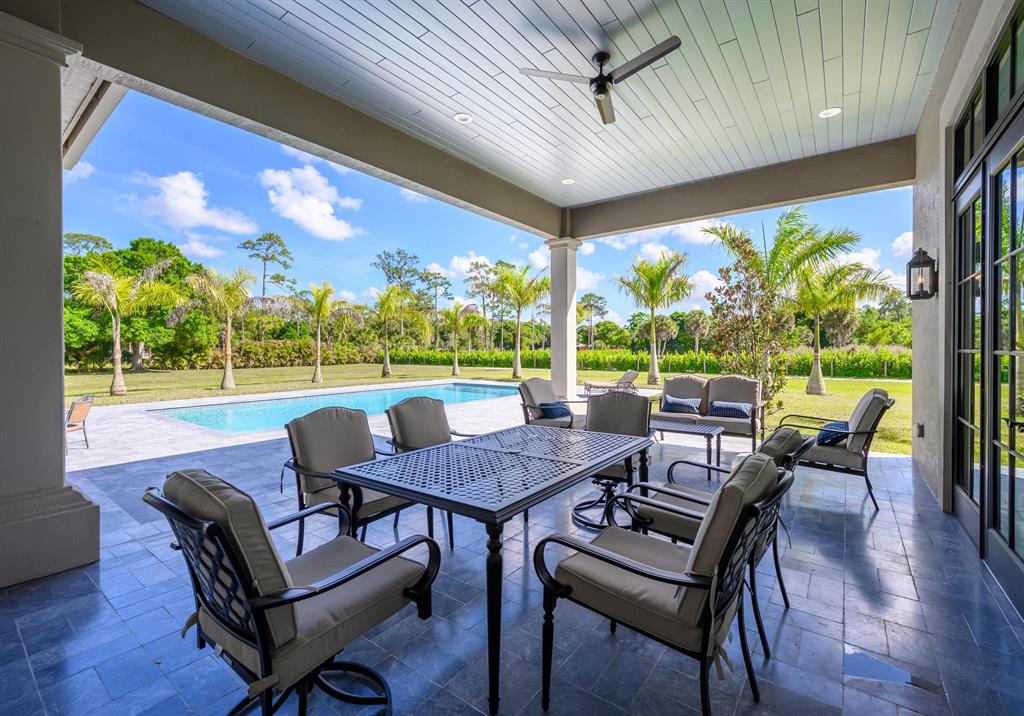 LOXAHATCHEE GROVES - Residential