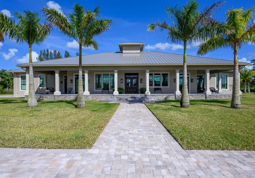 LOXAHATCHEE GROVES - Residential