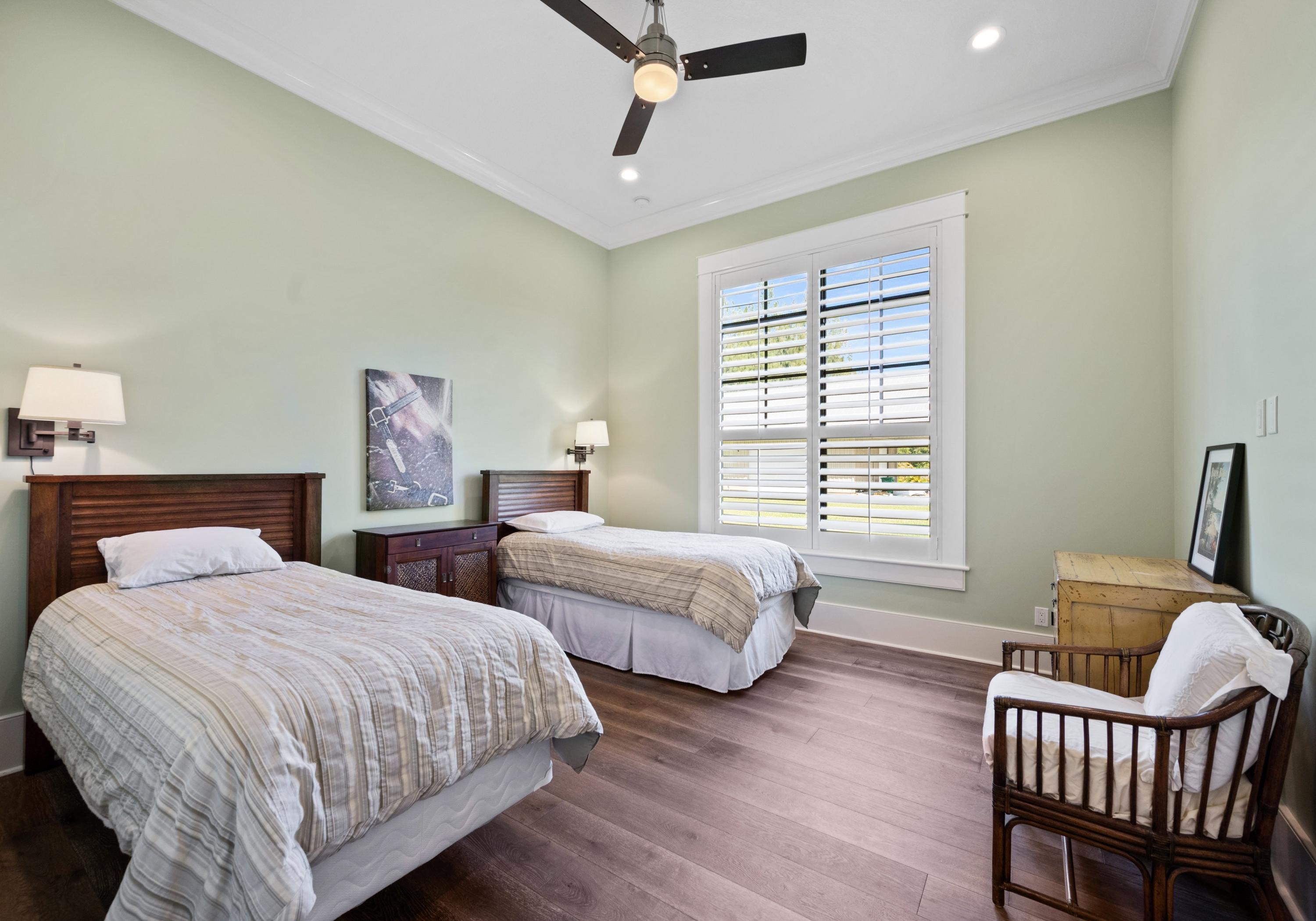 LOXAHATCHEE GROVES - Residential