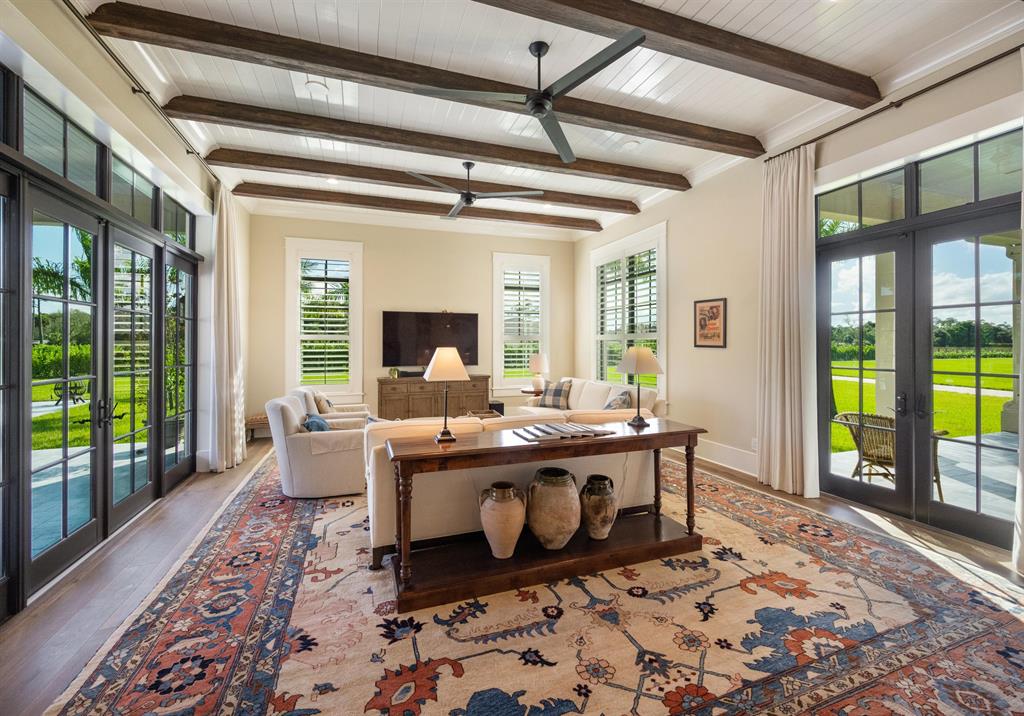 LOXAHATCHEE GROVES - Residential