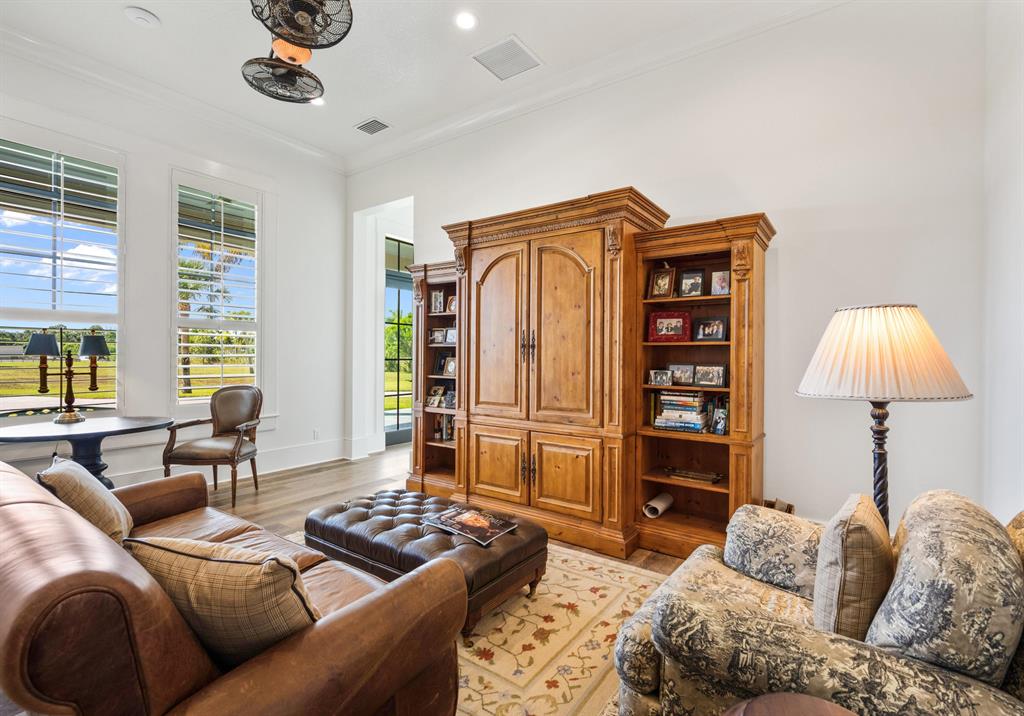 LOXAHATCHEE GROVES - Residential