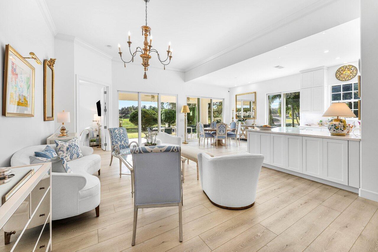 RIVERWALK 12 - Residential