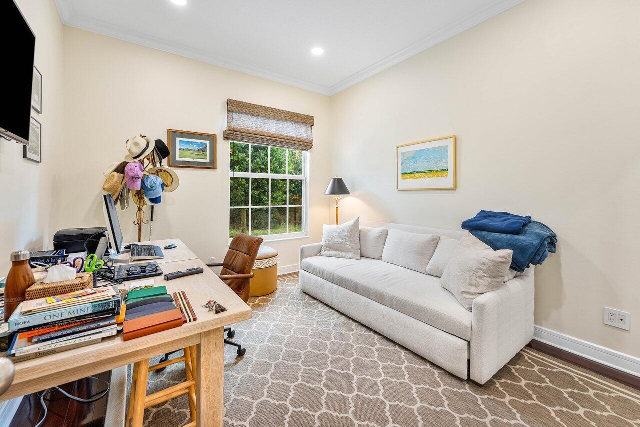 RIVERWALK 12 - Residential