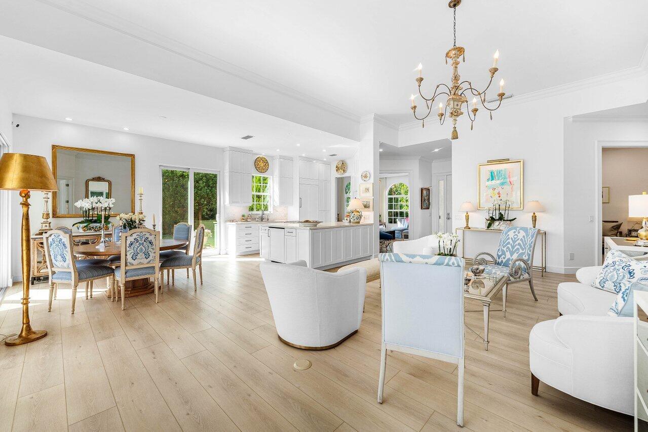 RIVERWALK 12 - Residential