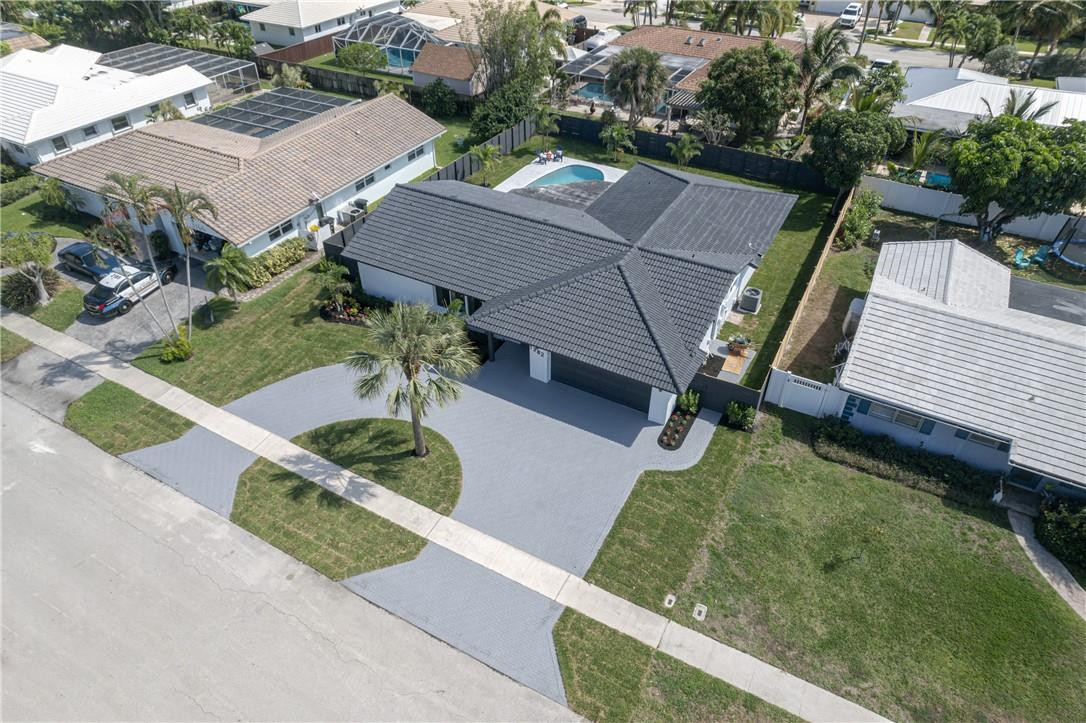 BOCA RATON SQUARE - Residential