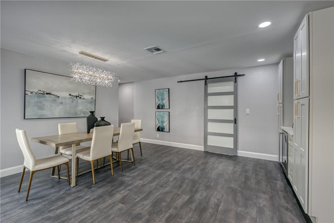 BOCA RATON SQUARE - Residential