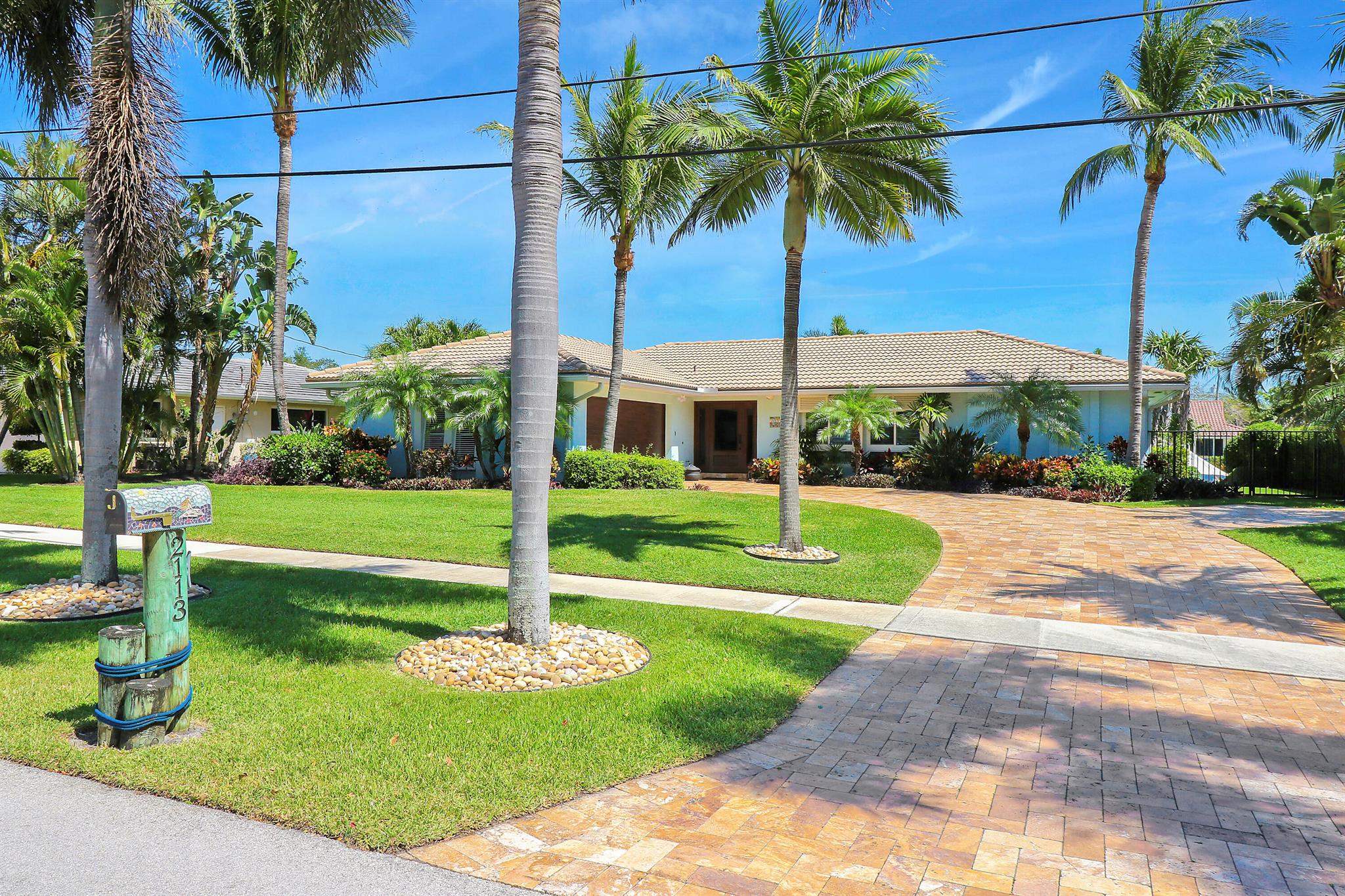 JUNO ISLES 1 - Residential