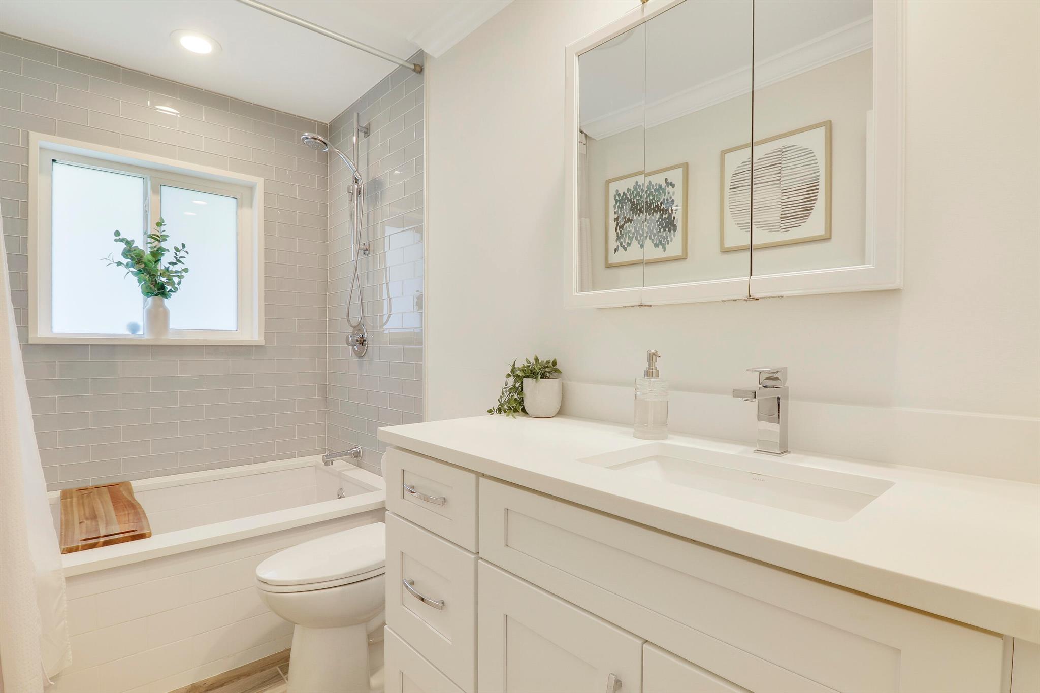 JUNO ISLES 1 - Residential