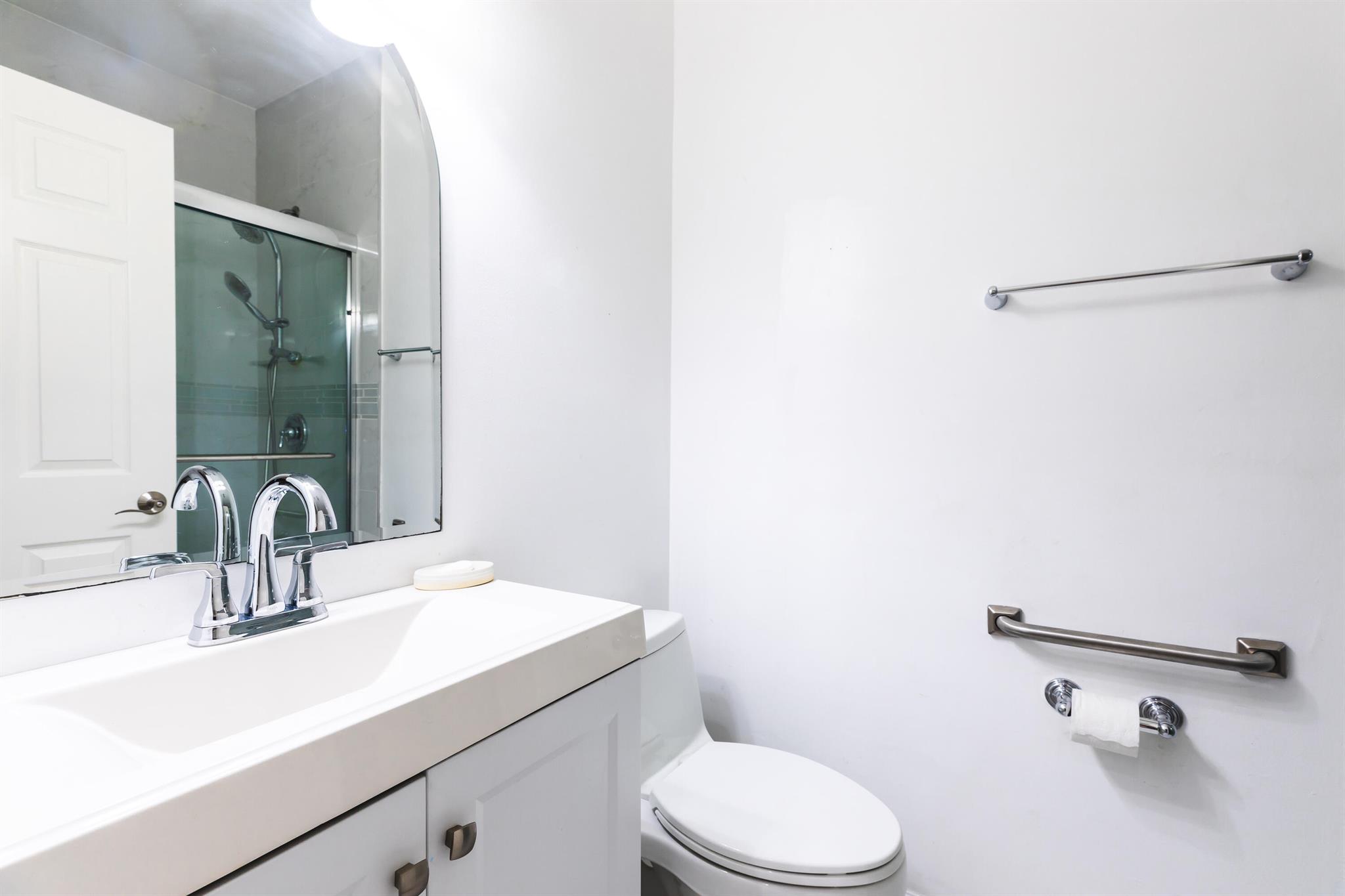 CANDLEWOOD - Residential Lease