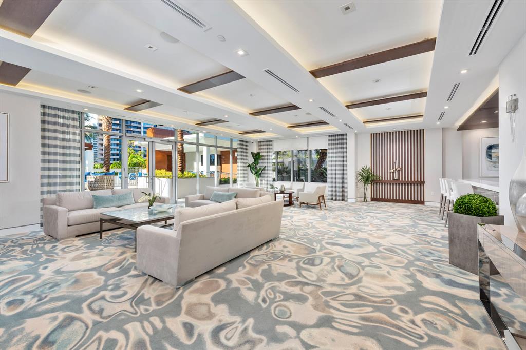 5000 NORTH OCEAN - Residential