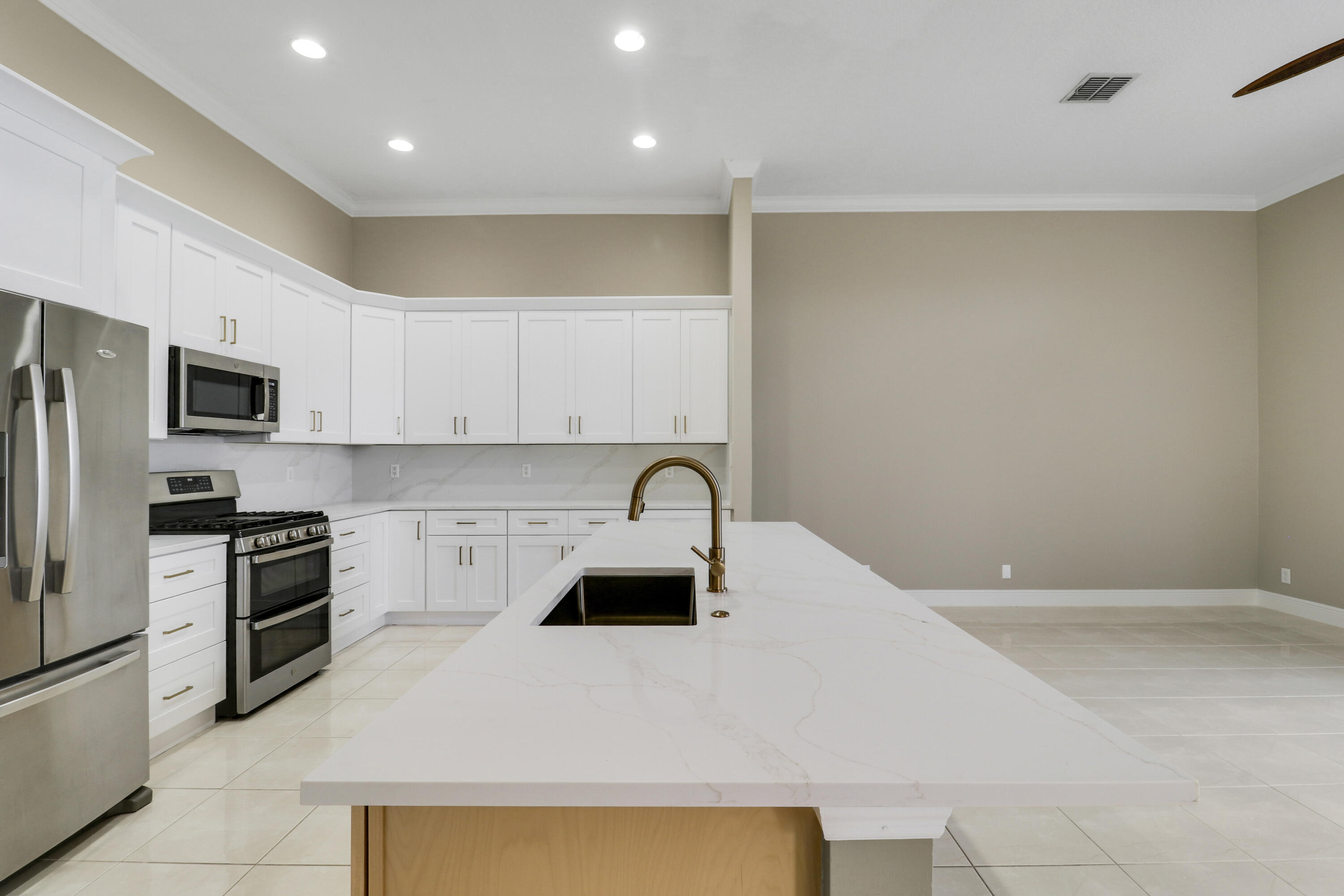 MAGNOLIA LAKES AT ST LUCIE WEST PHASE 2 - Residential