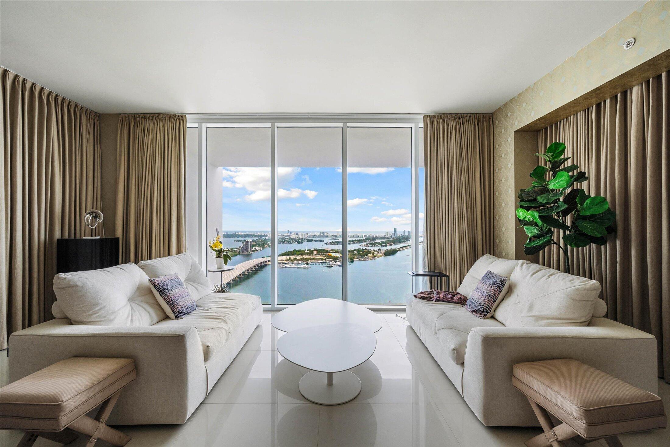 1040 Biscayne Boulevard 4202