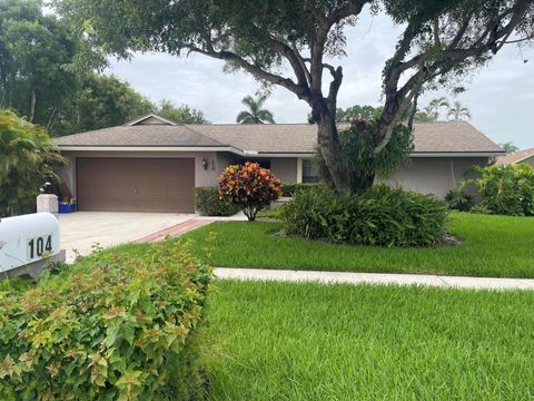 A home in Royal Palm Beach