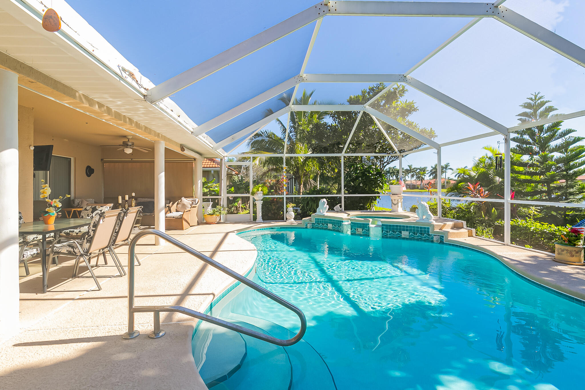 1268 SW Briarwood Drive