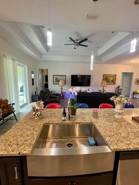 HIDEAWAY ISLES - Residential