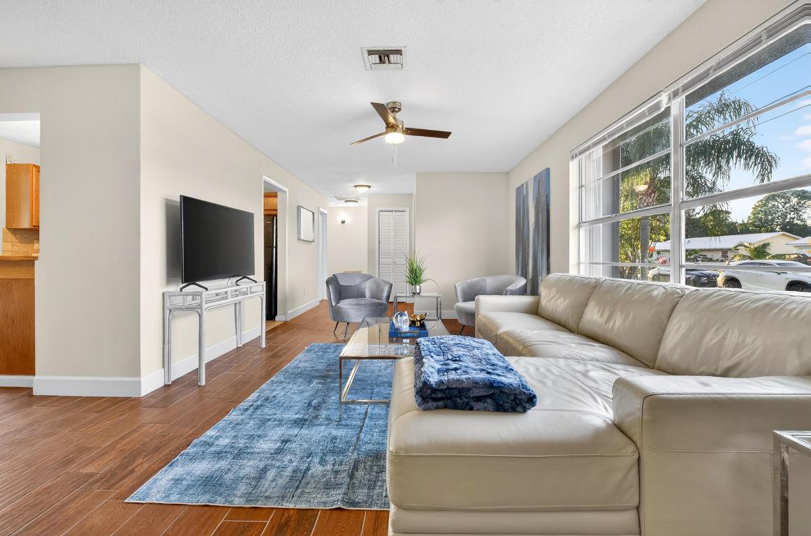 PORT ST LUCIE SECTION 24 - Residential